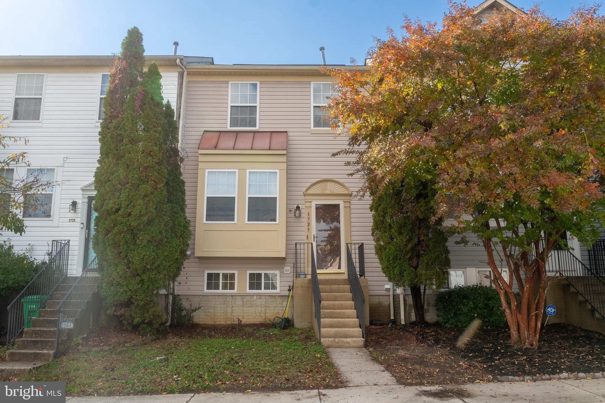 COLONY SQUARE - Residential Lease