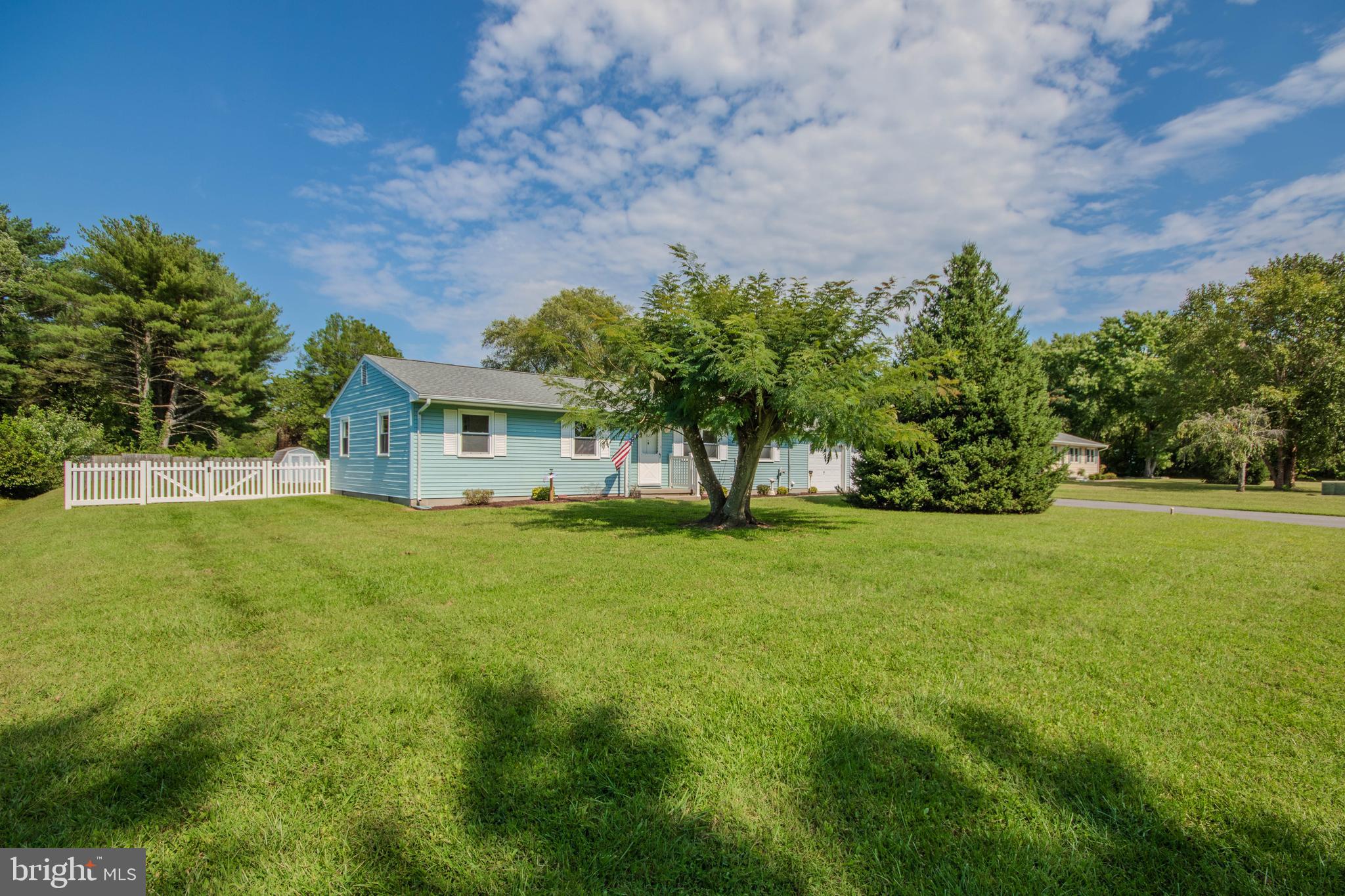 5653 ARGYLE DRIVE