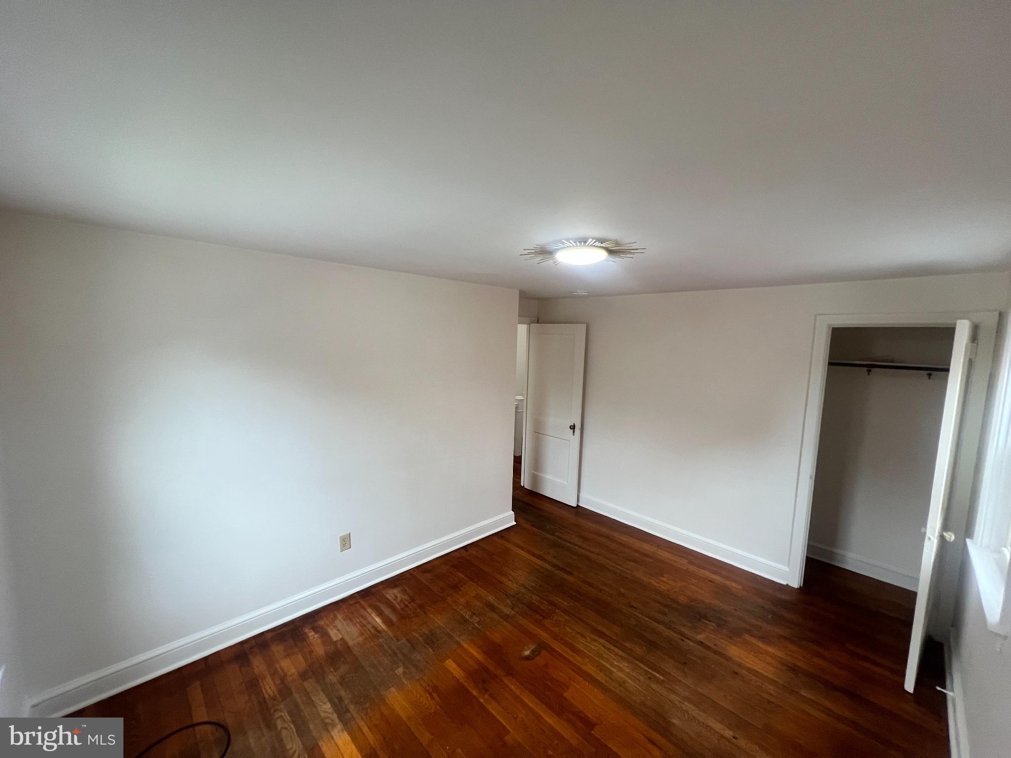 7TH WARD - Residential