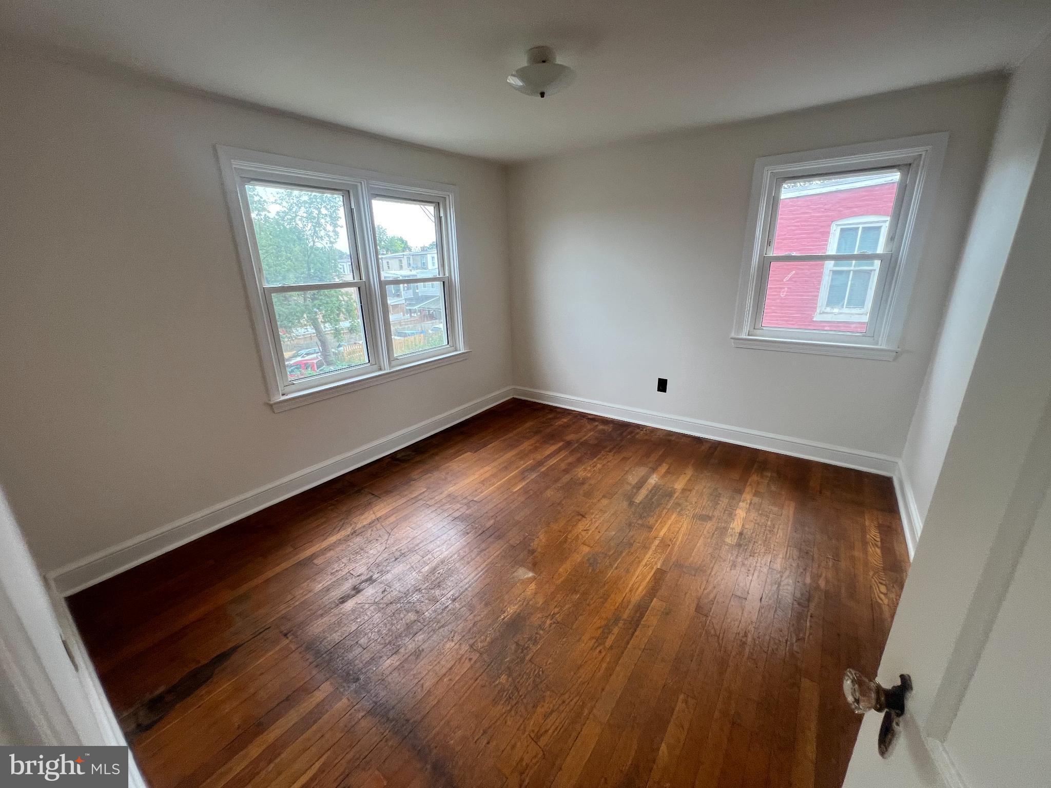 7TH WARD - Residential