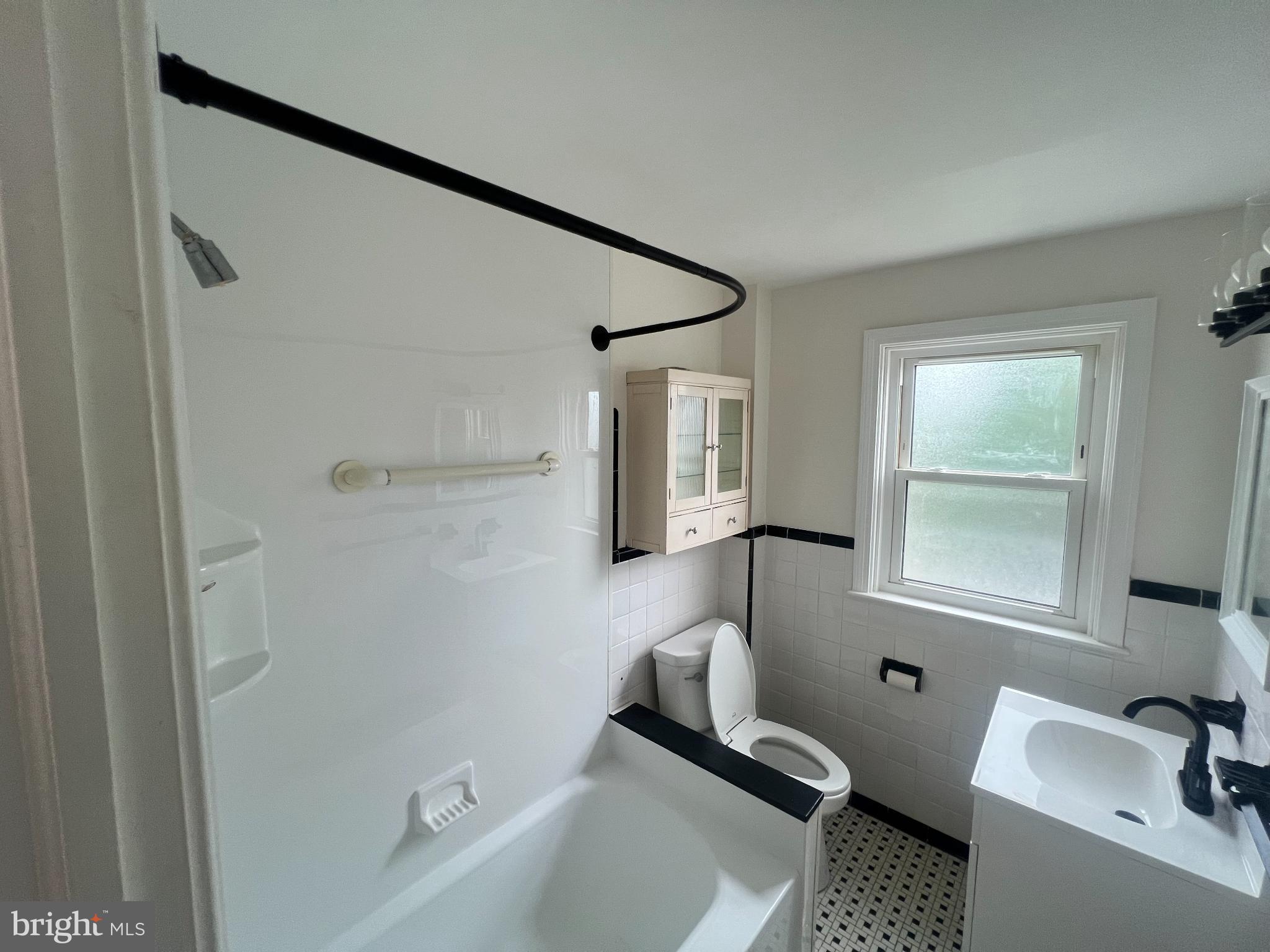 7TH WARD - Residential