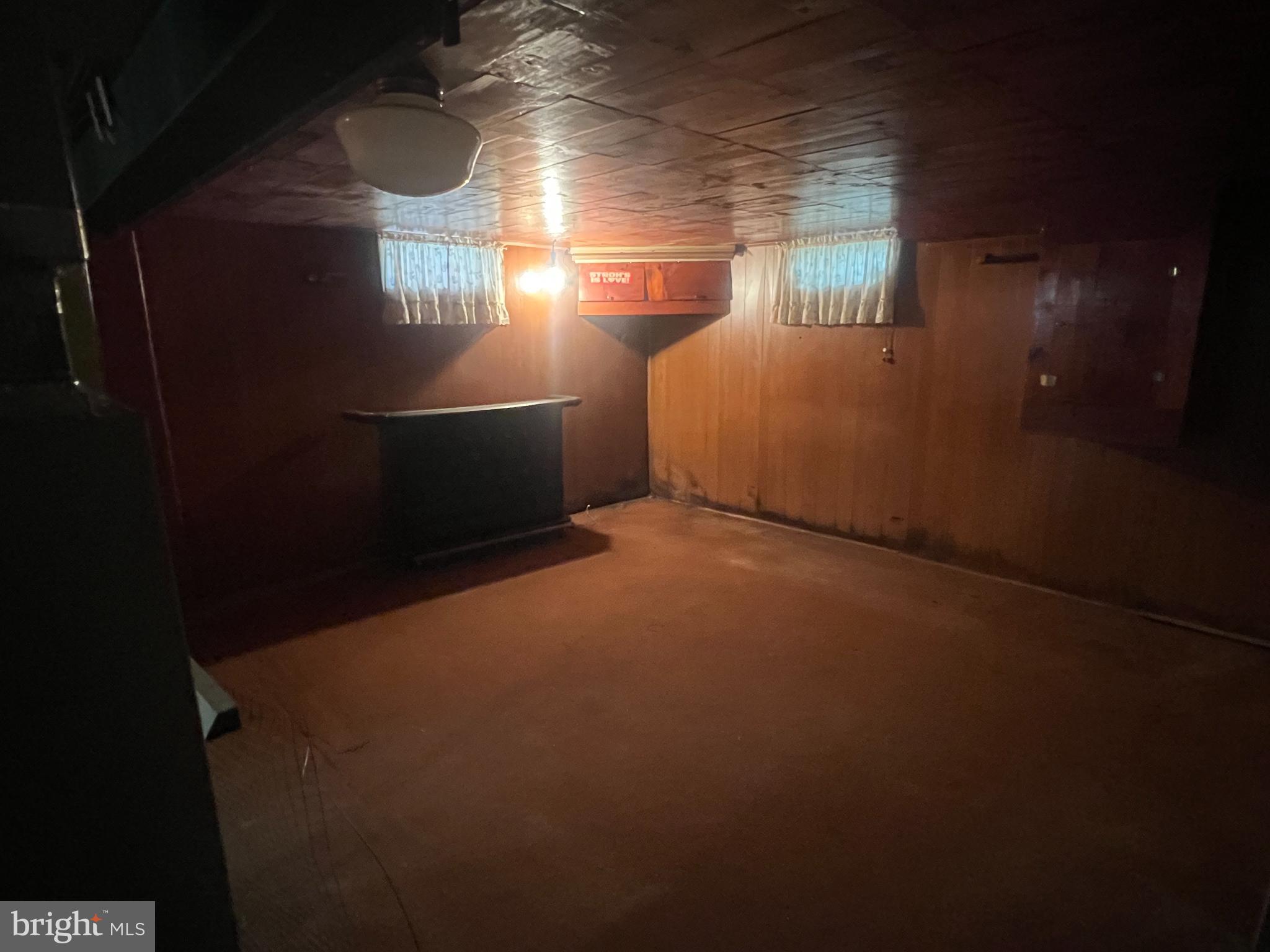 7TH WARD - Residential