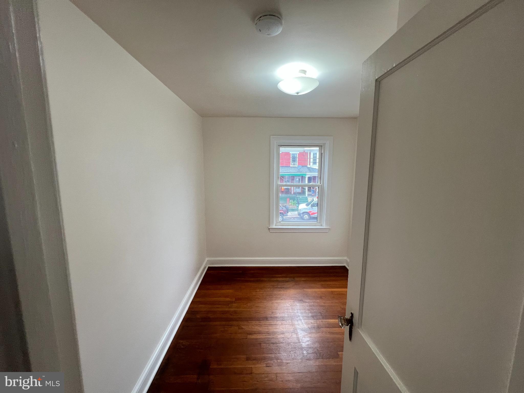 7TH WARD - Residential