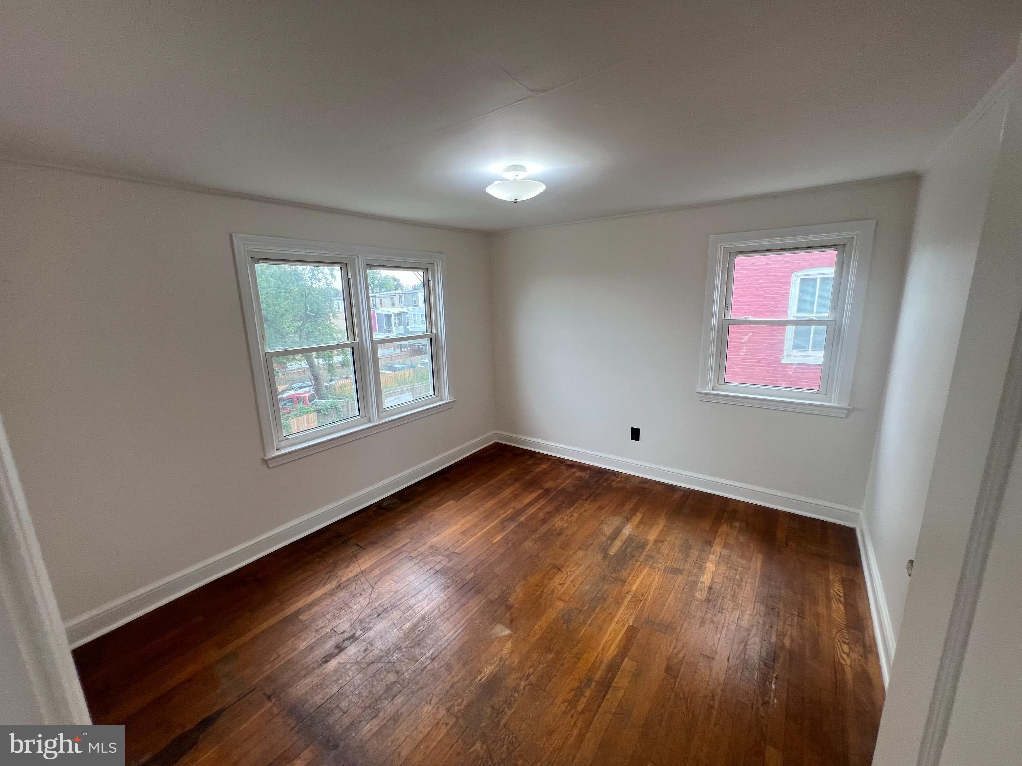 7TH WARD - Residential