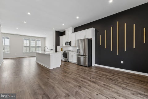 Townhouse For Sale - 1756 Hickory Woods Road<br/> Prince William County, DUMFRIES, VA 22026