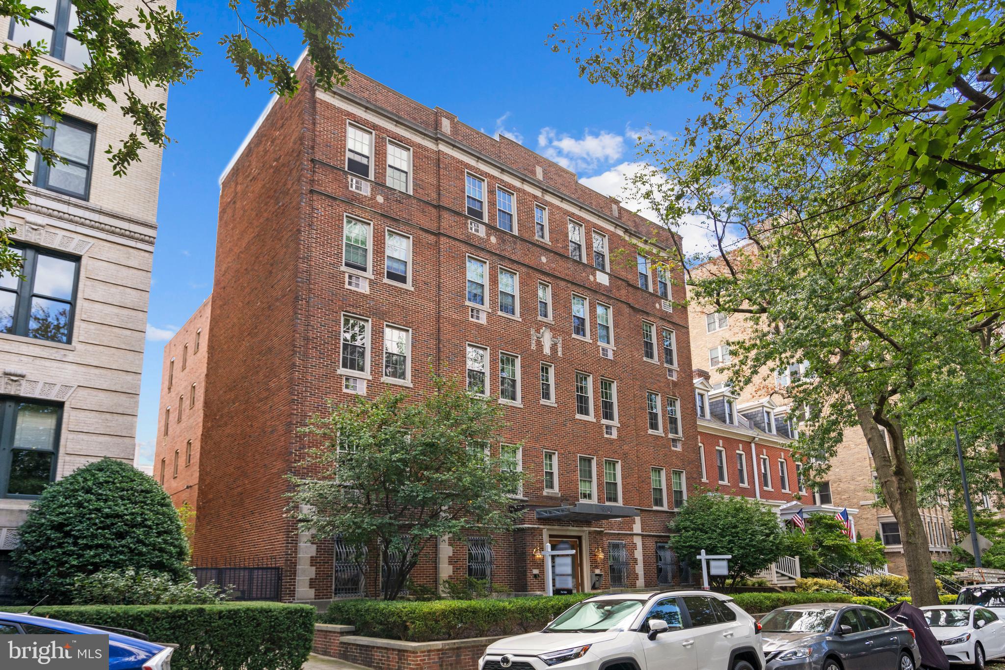 2010 KALORAMA ROAD NW 306