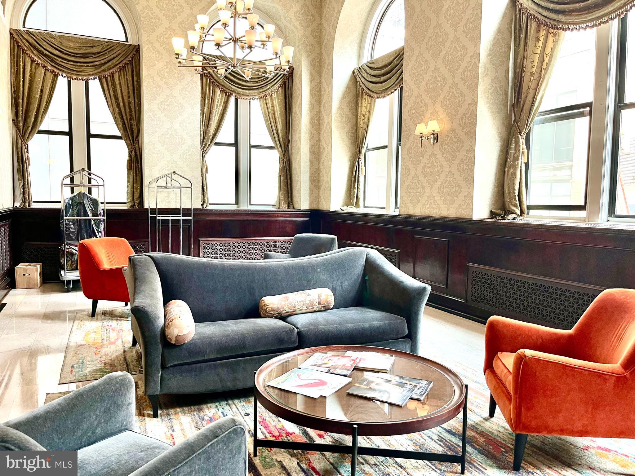 CENTER CITY - Residential