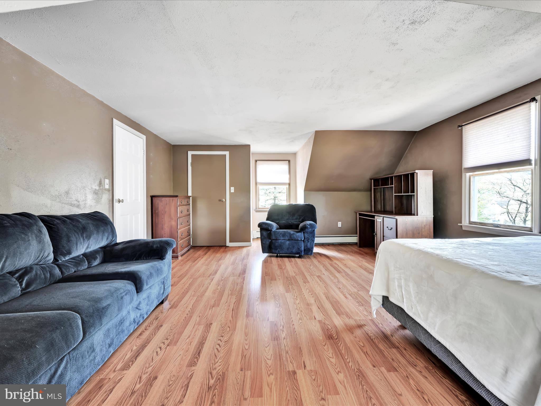 POTTSVILLE - Residential