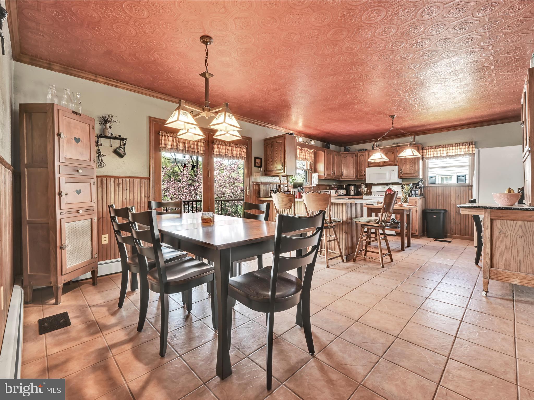 POTTSVILLE - Residential