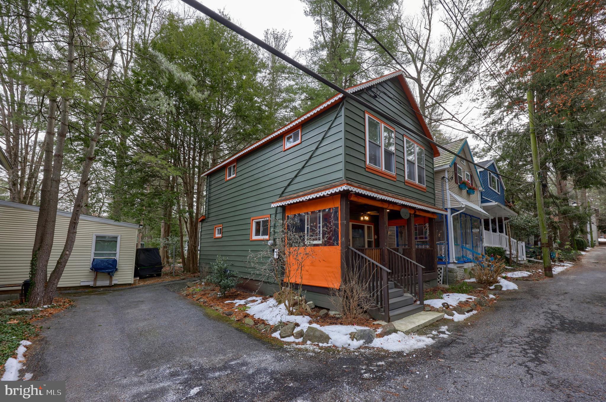 CAMP MEETING - Residential