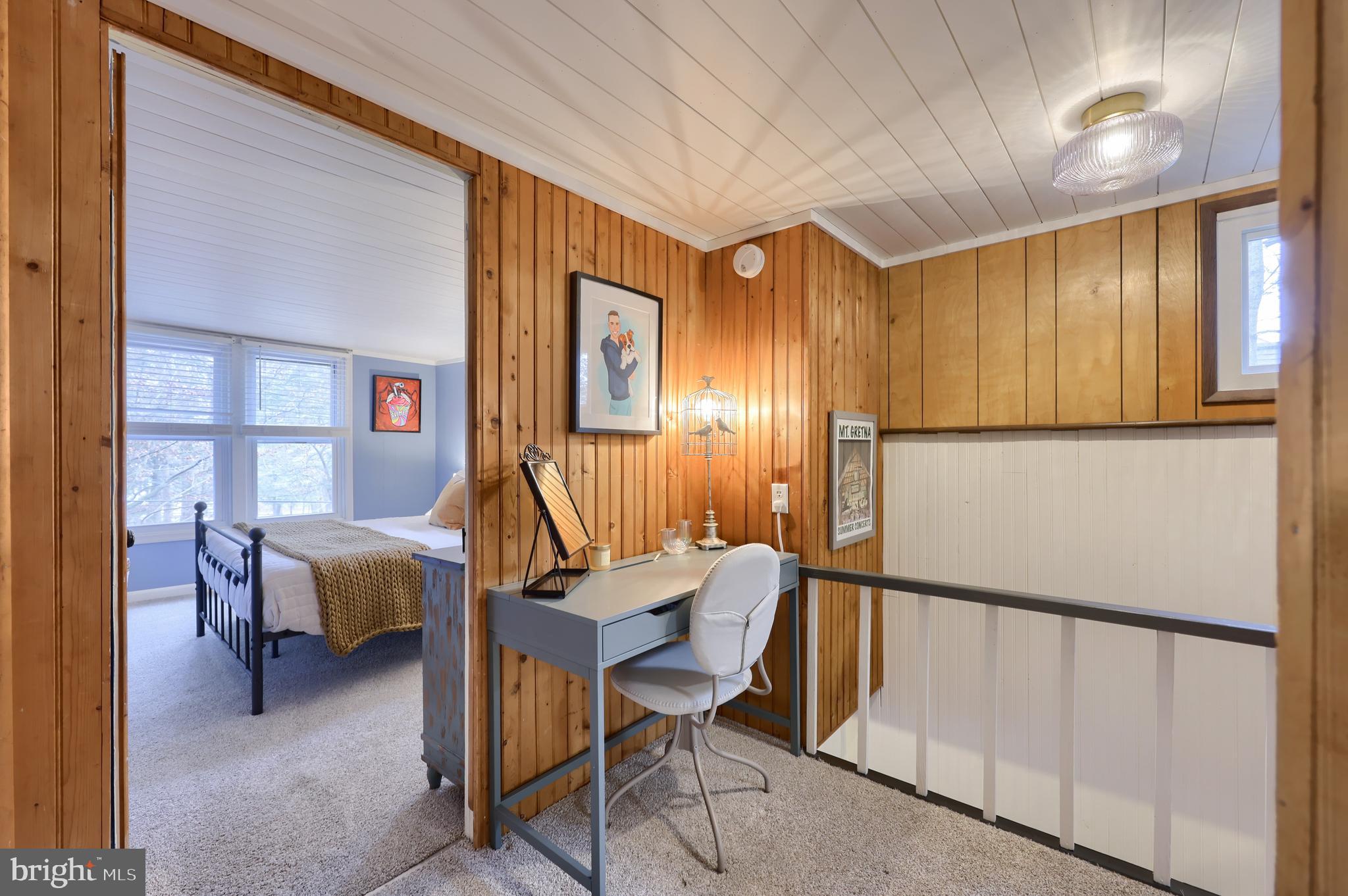 CAMP MEETING - Residential