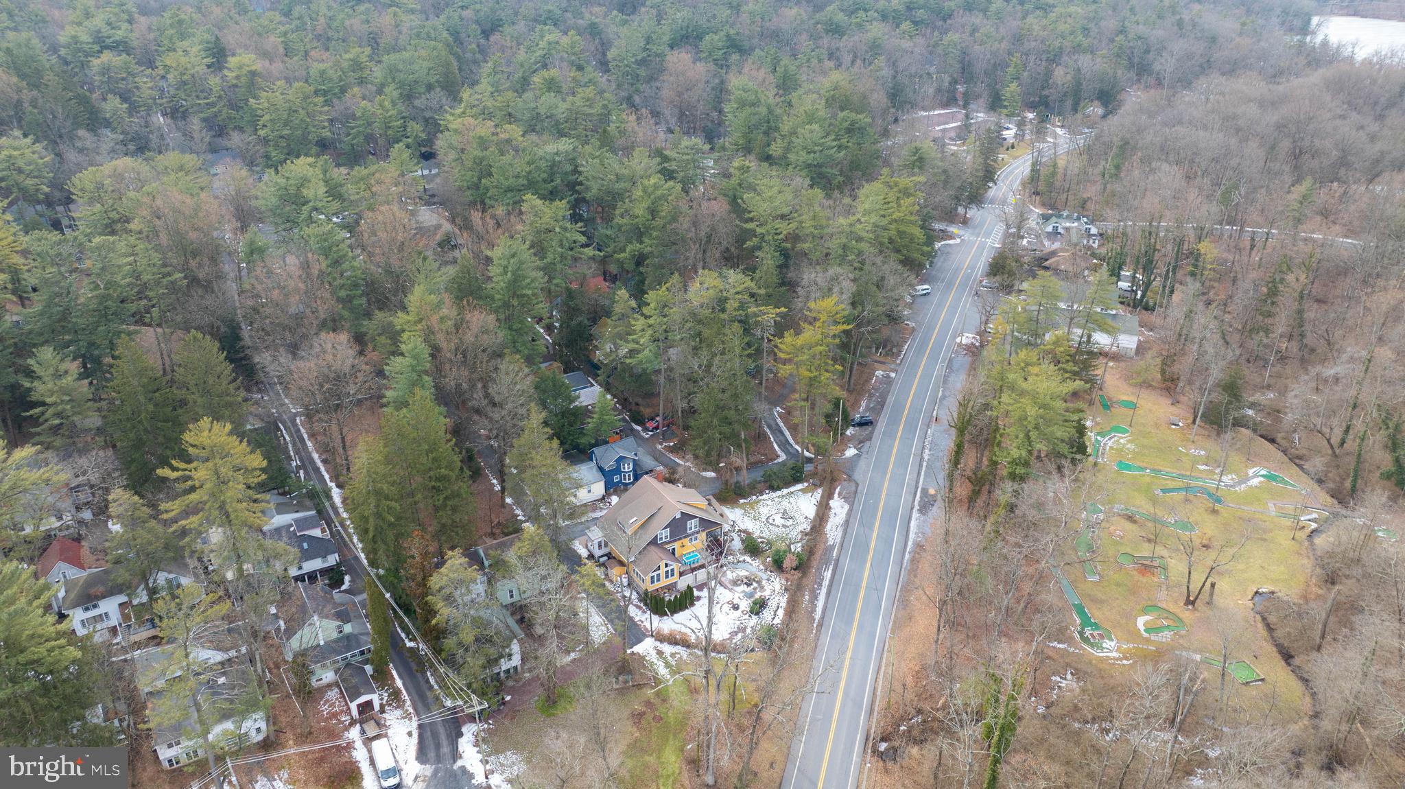 CAMP MEETING - Residential