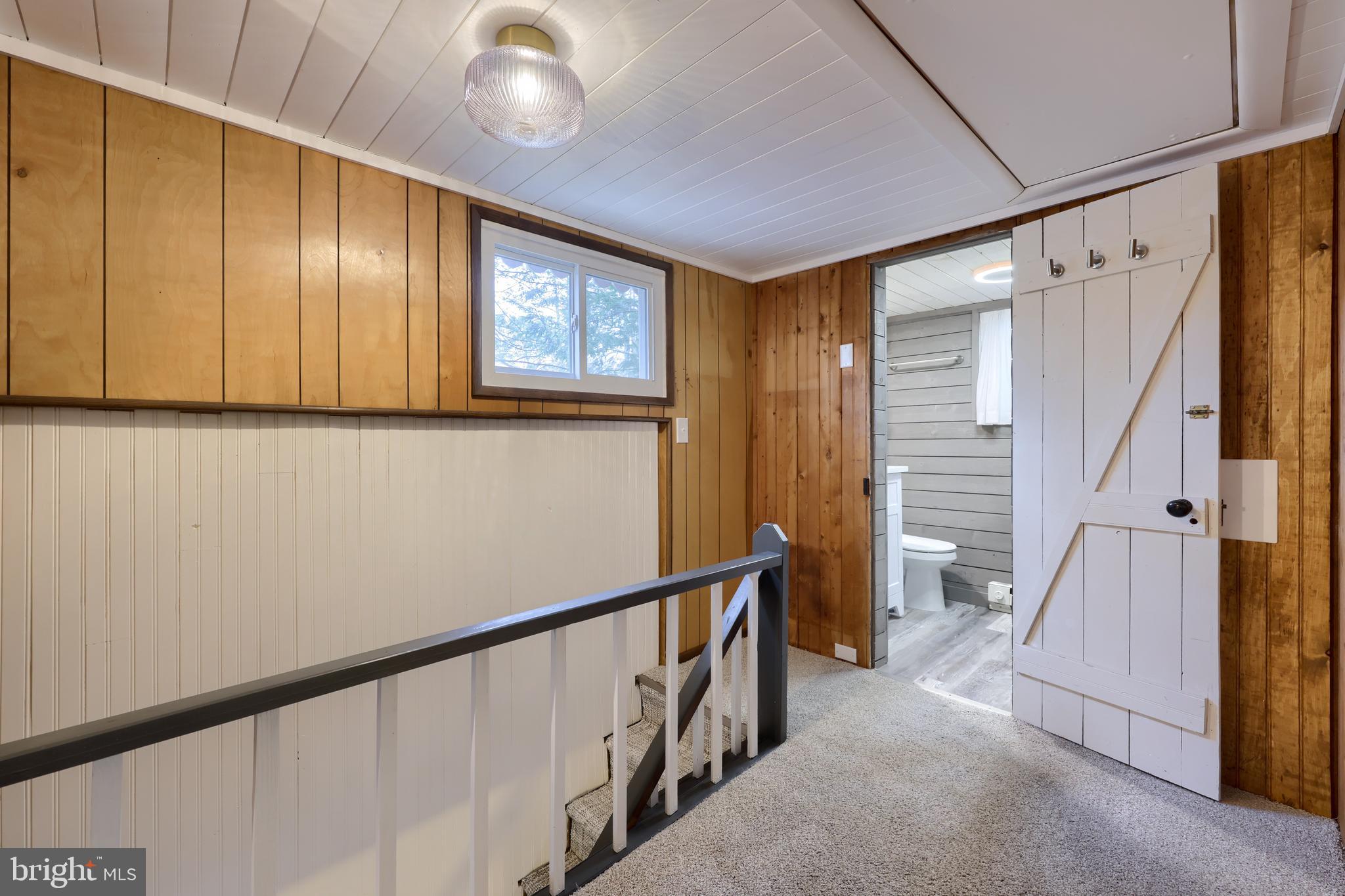 CAMP MEETING - Residential