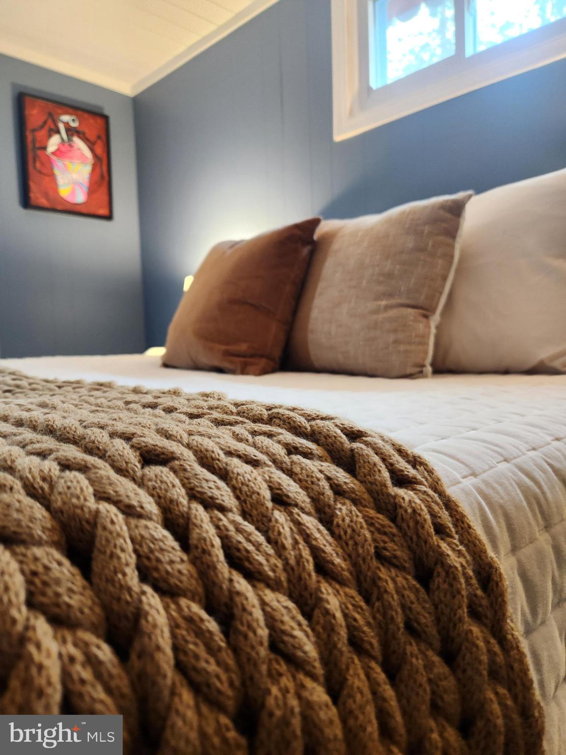 CAMP MEETING - Residential