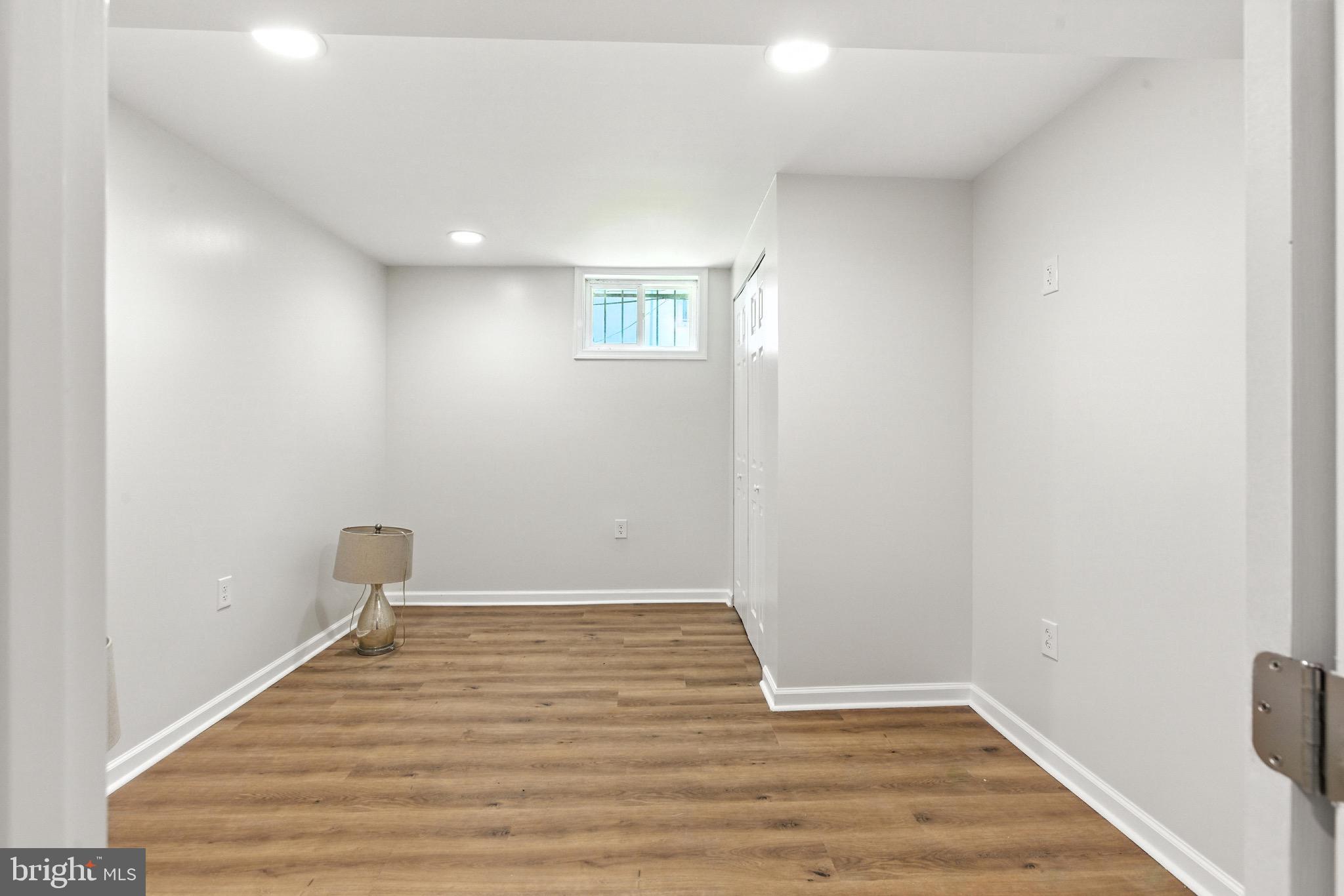 COLUMBIA PARK - Residential