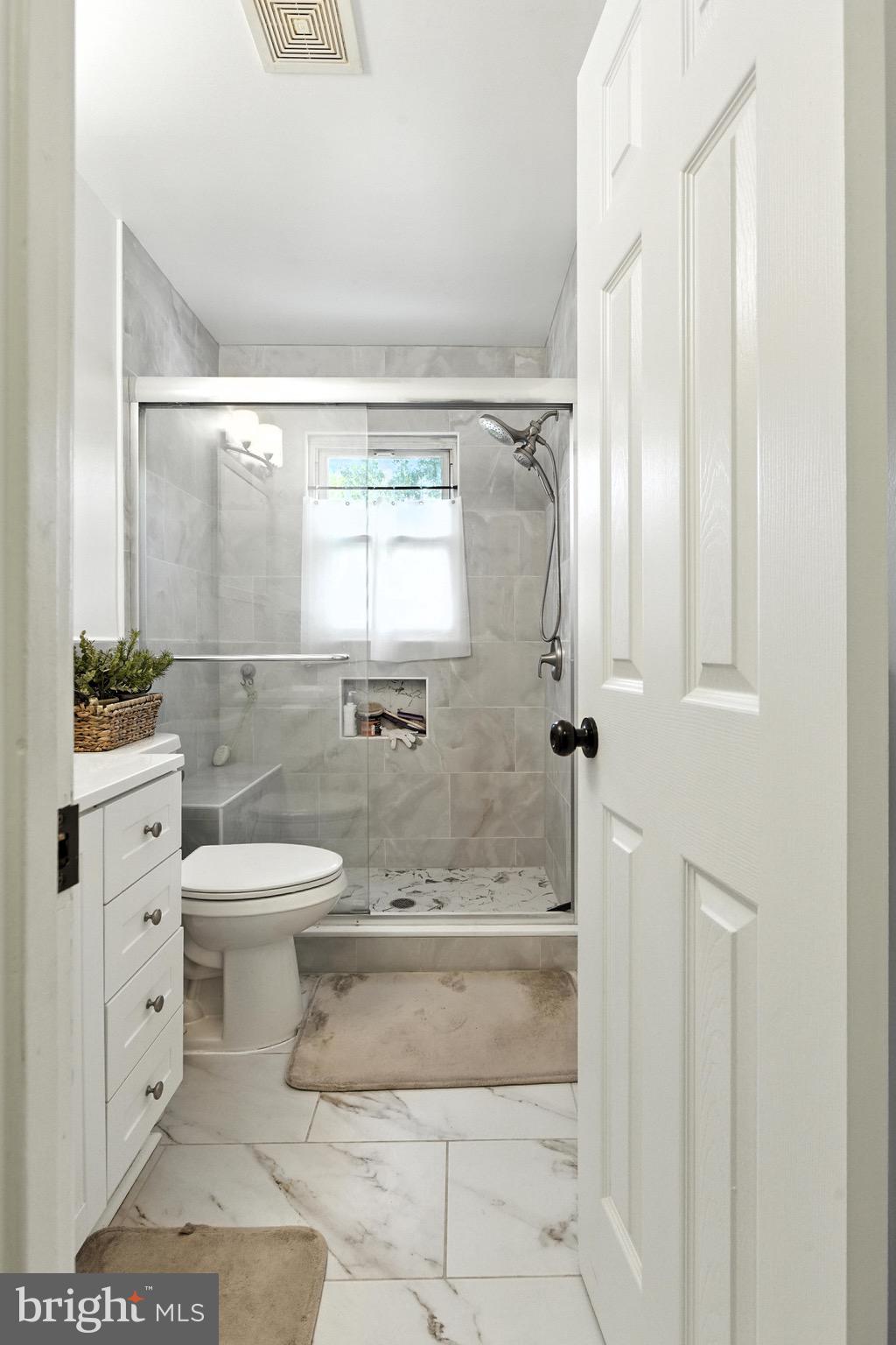 COLUMBIA PARK - Residential