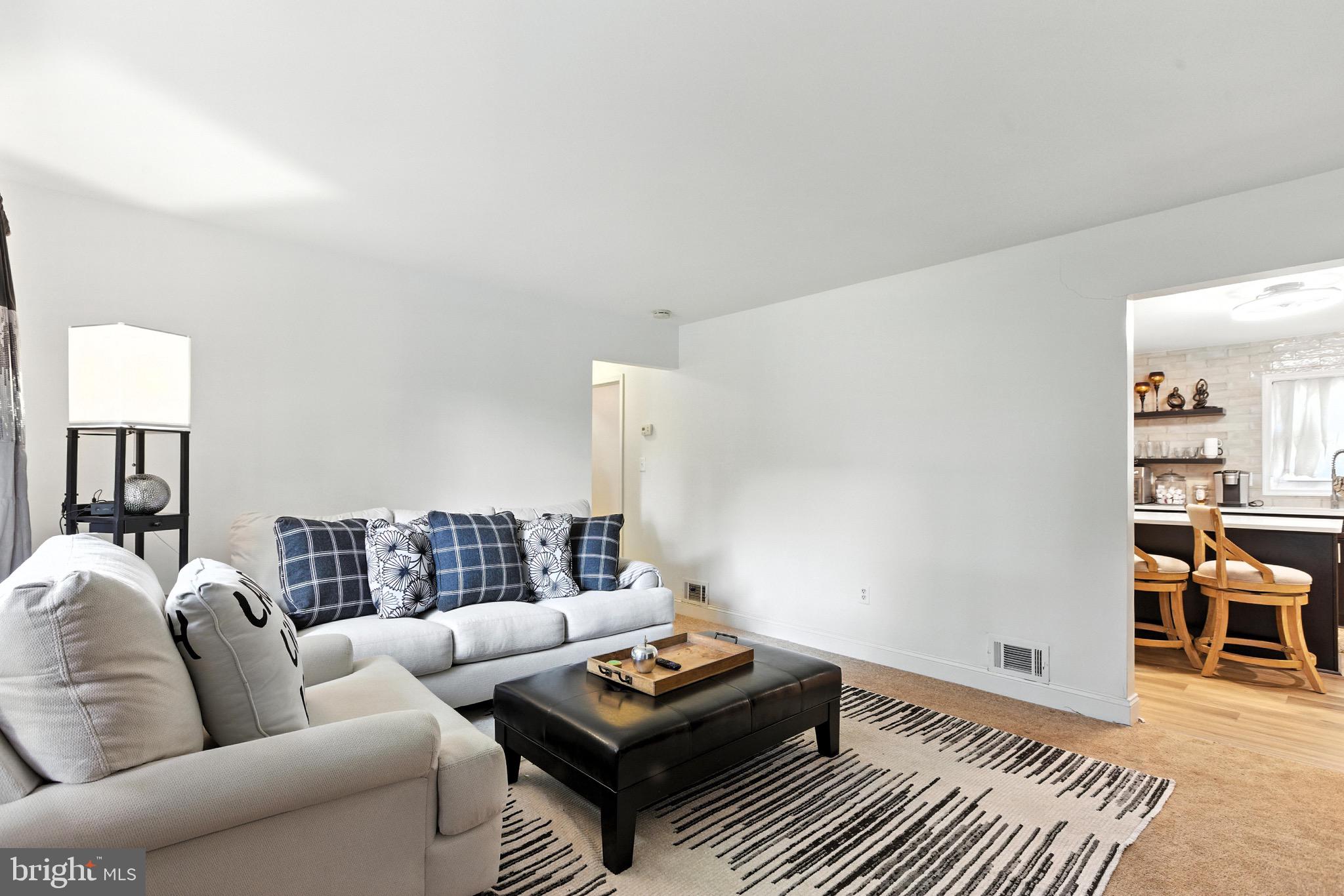 COLUMBIA PARK - Residential