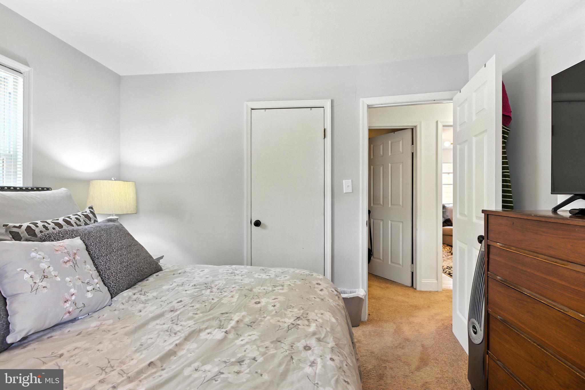 COLUMBIA PARK - Residential