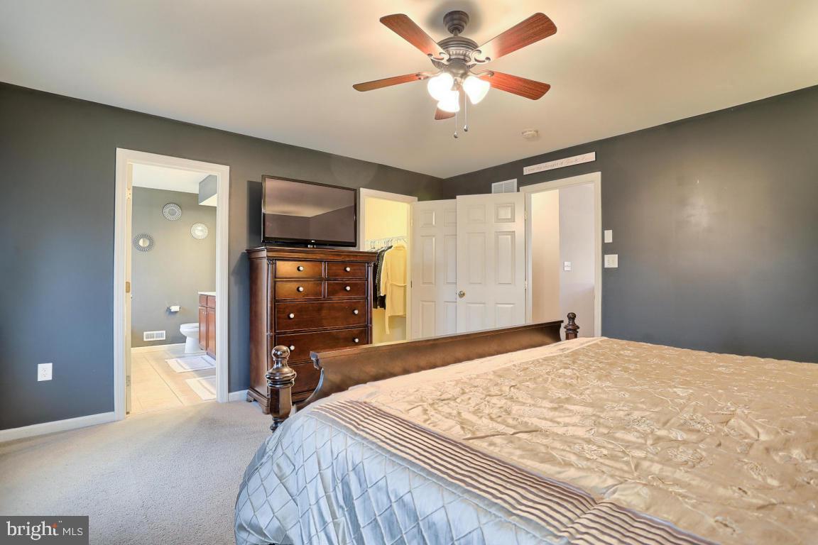 HEMPFIELD CROSSING - Residential