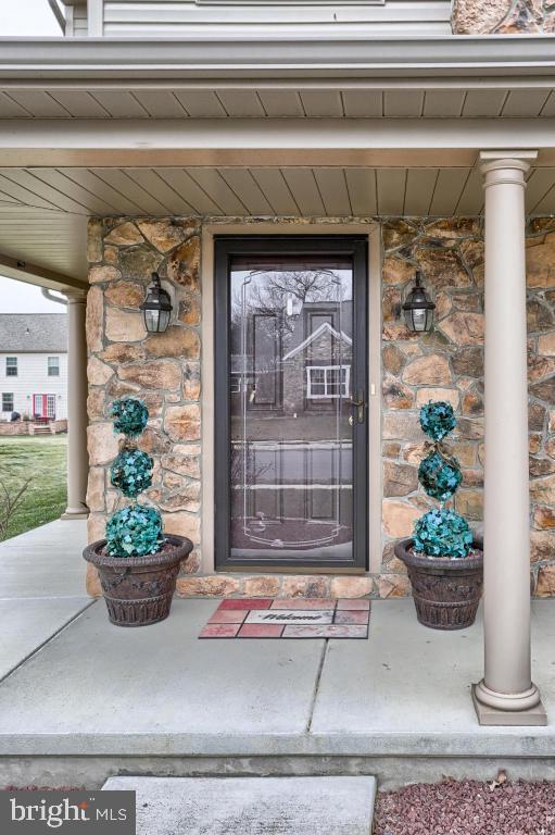 HEMPFIELD CROSSING - Residential