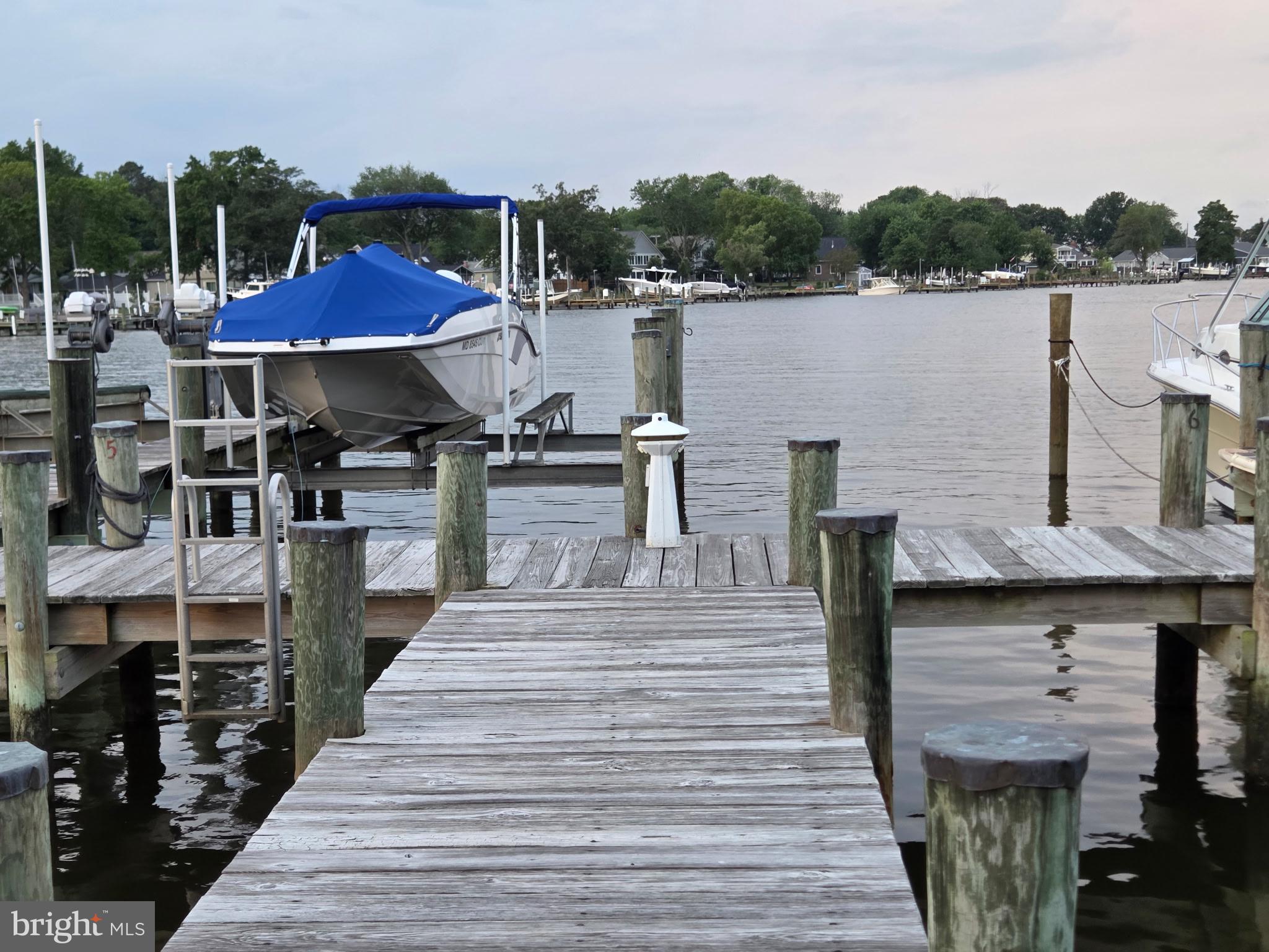 109 STARBOARD COURT