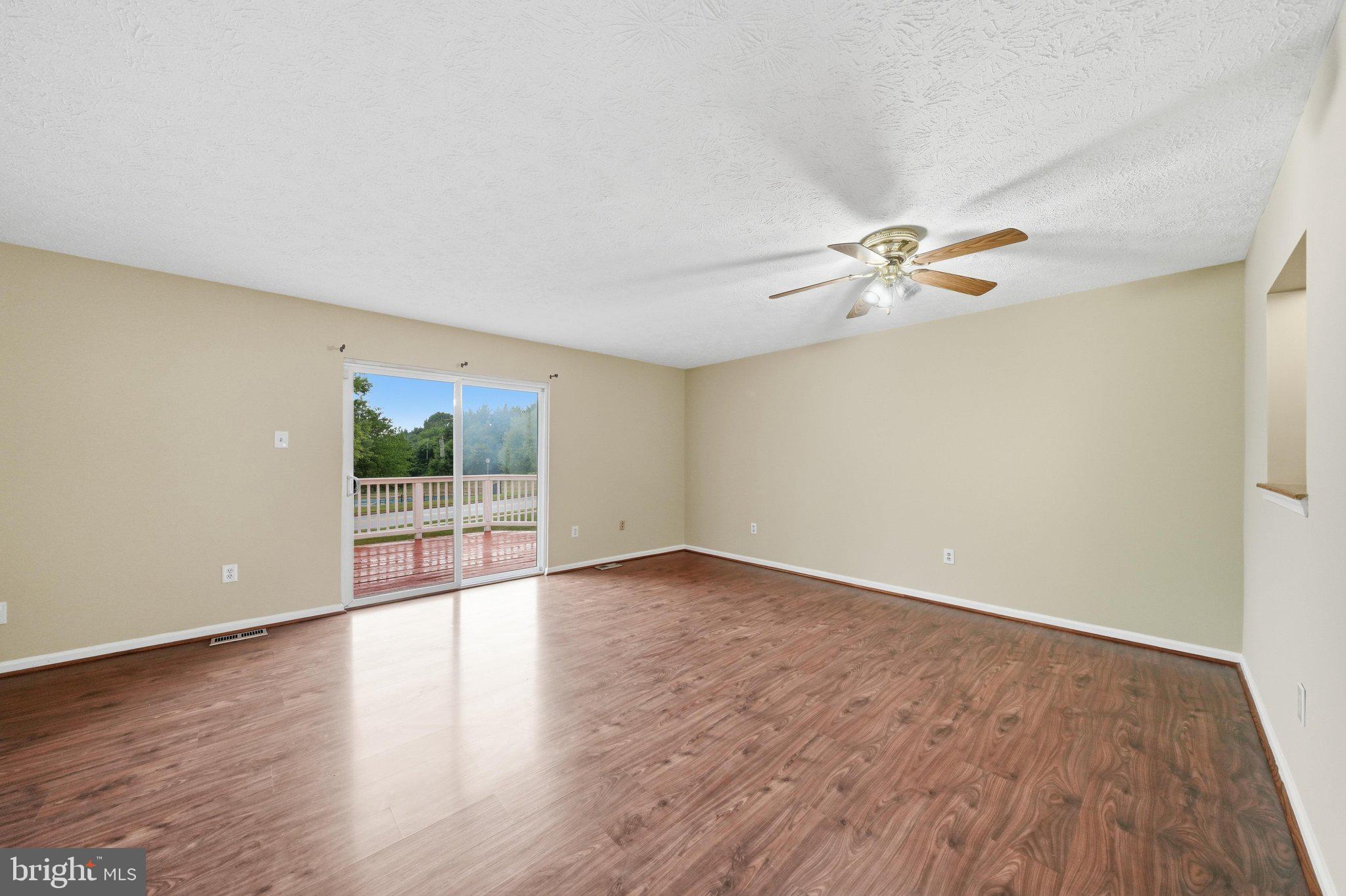 396 DORAL COURT