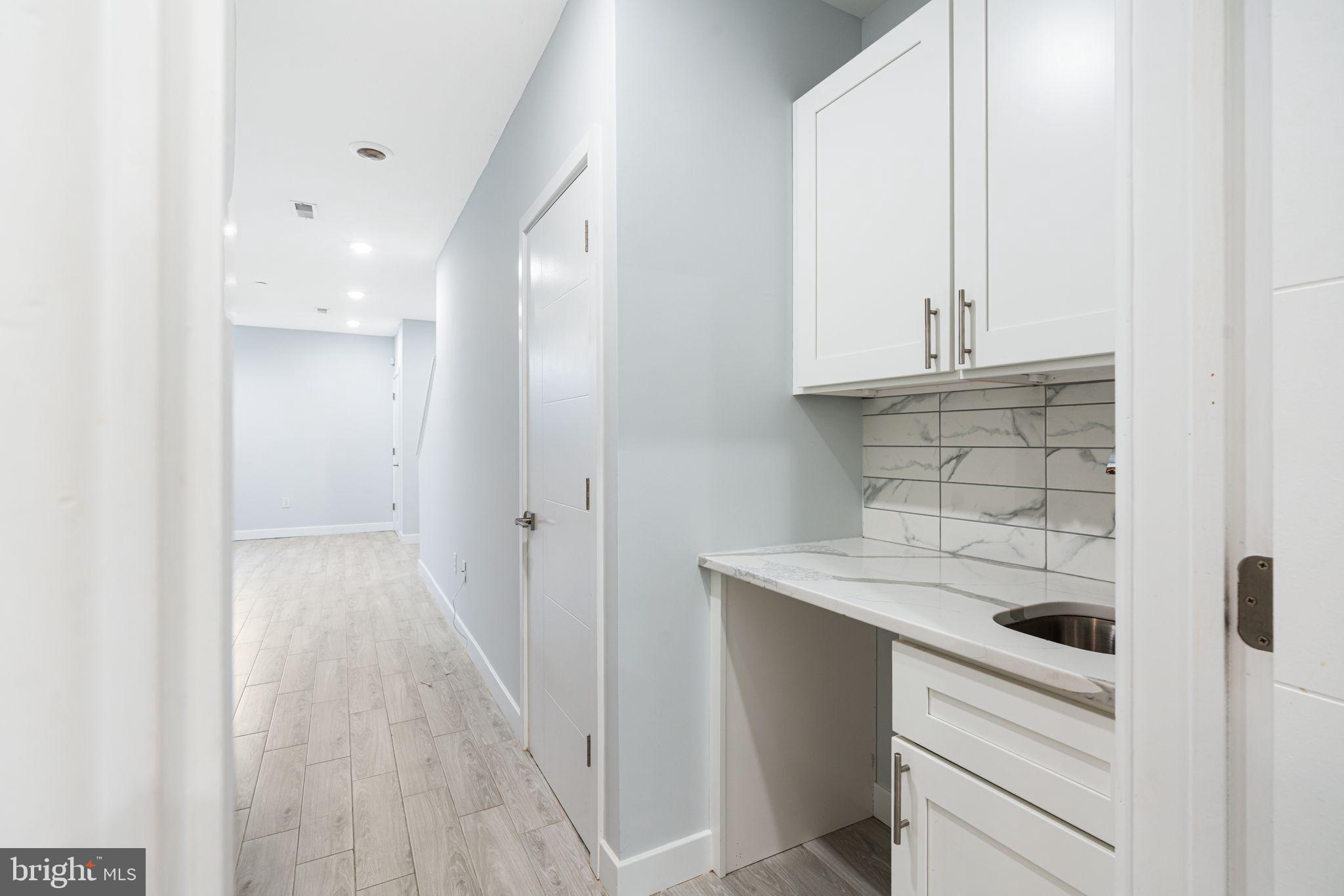 OLDE KENSINGTON - Residential Income