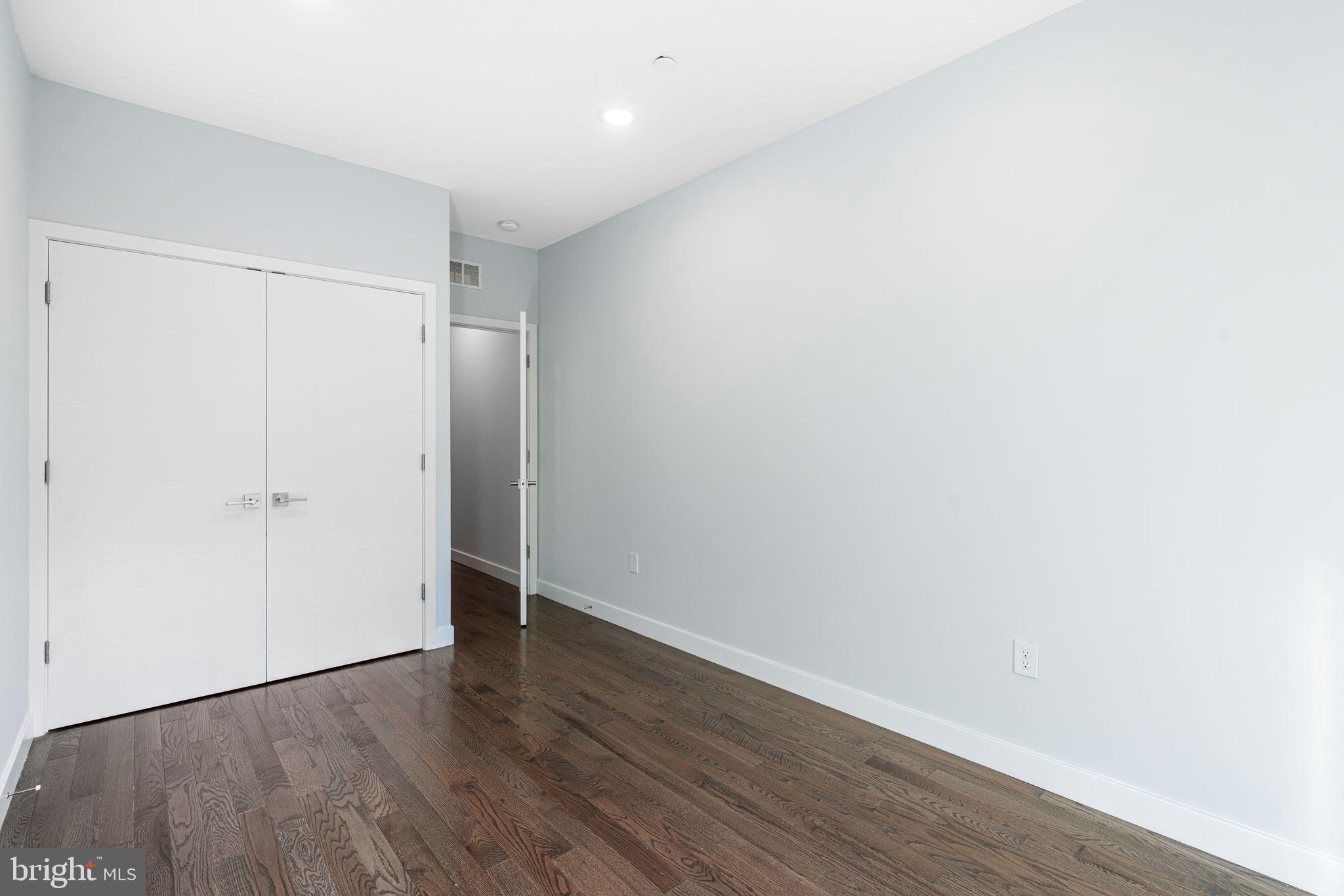 OLDE KENSINGTON - Residential Income