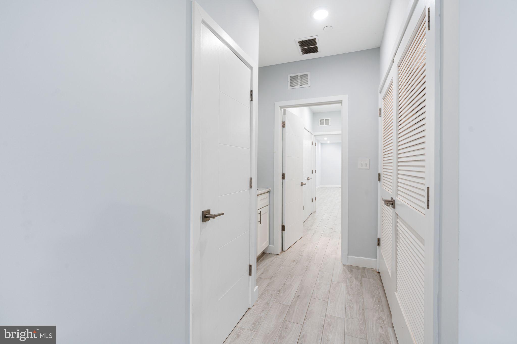 OLDE KENSINGTON - Residential Income