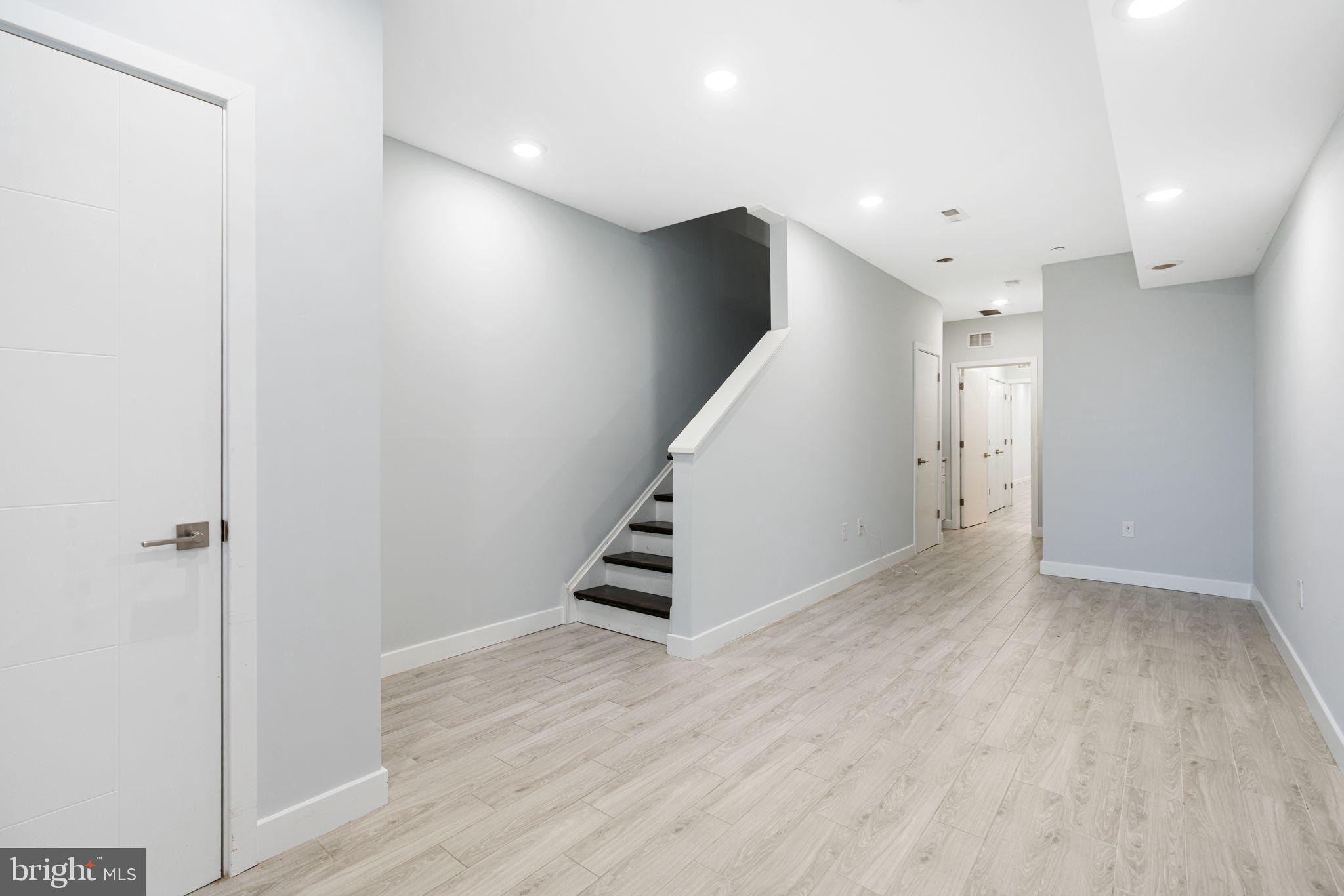 OLDE KENSINGTON - Residential Income