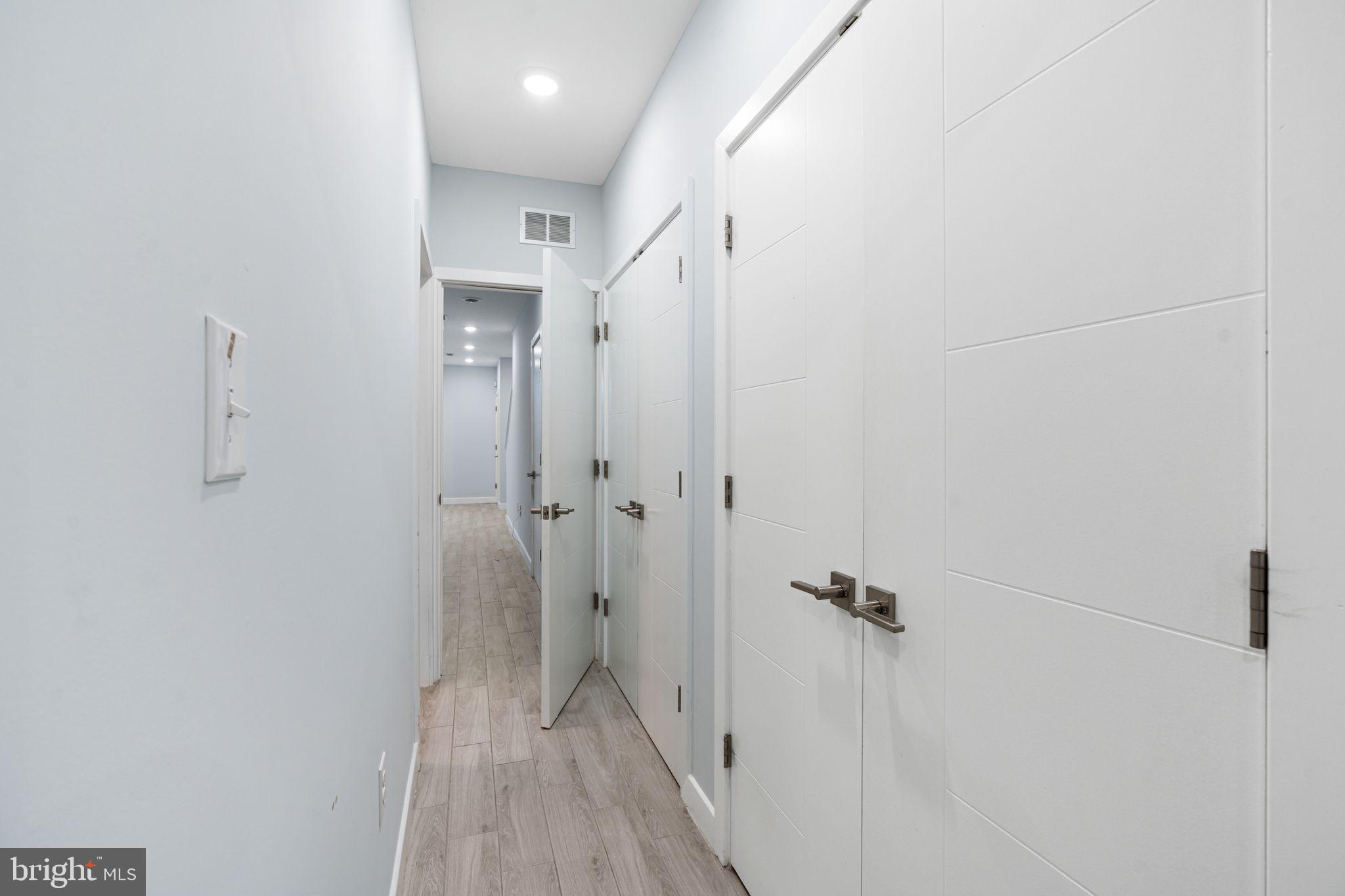 OLDE KENSINGTON - Residential Income