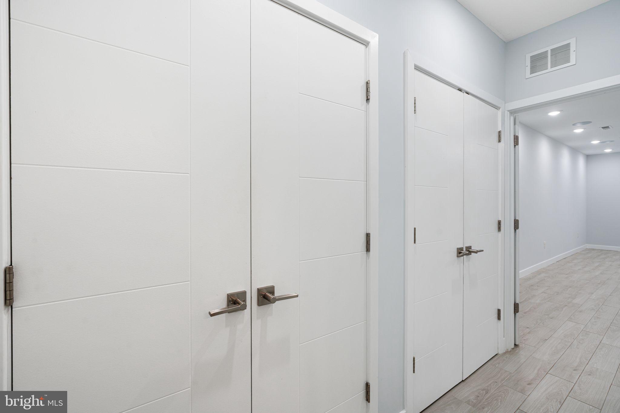 OLDE KENSINGTON - Residential Income