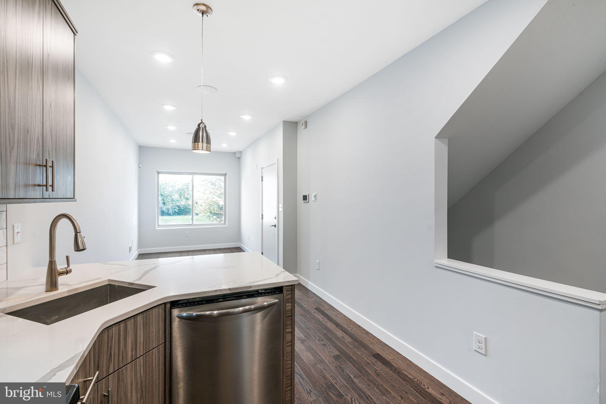 OLDE KENSINGTON - Residential Income