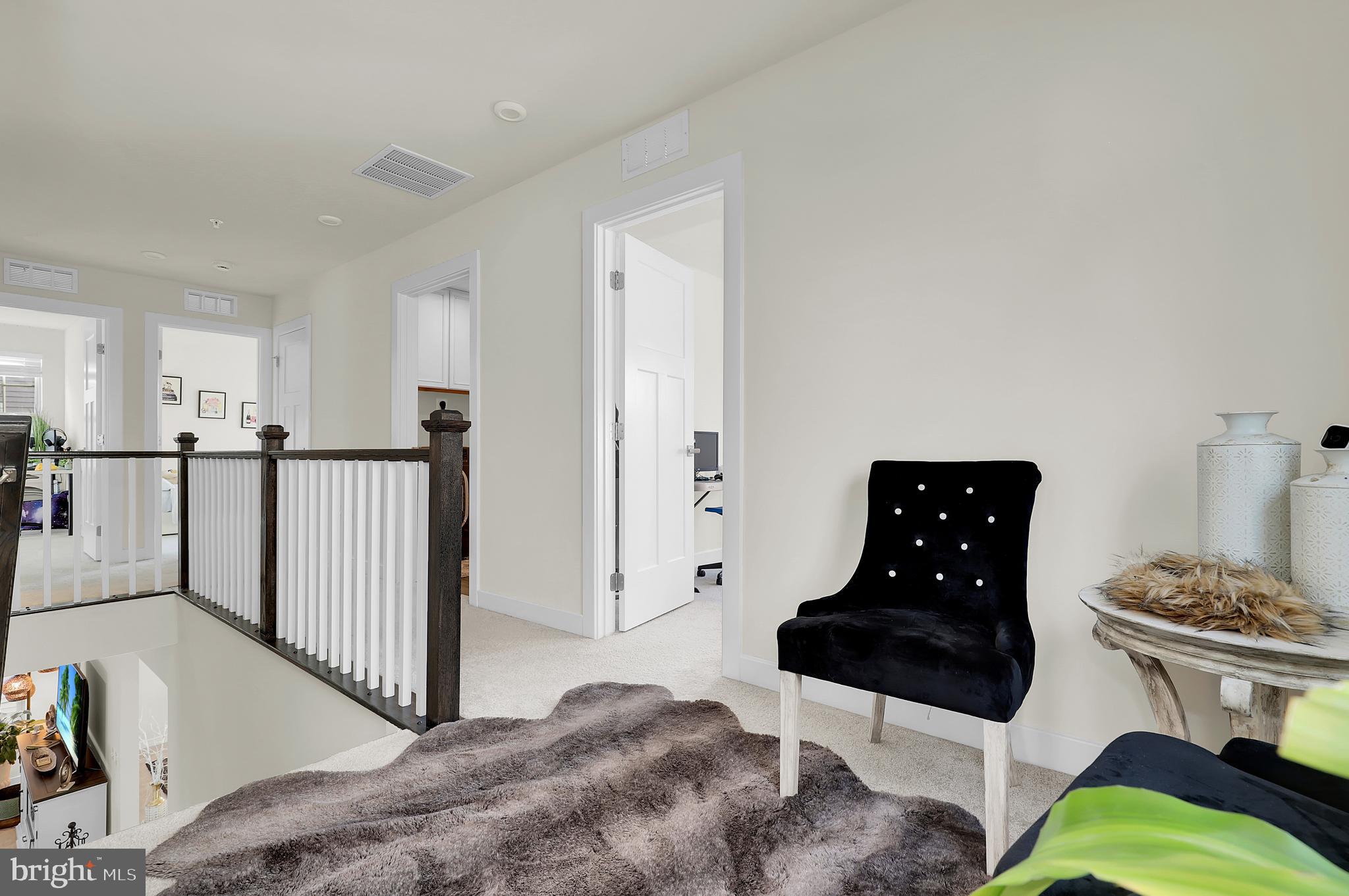 LAKE LINGANORE - Residential