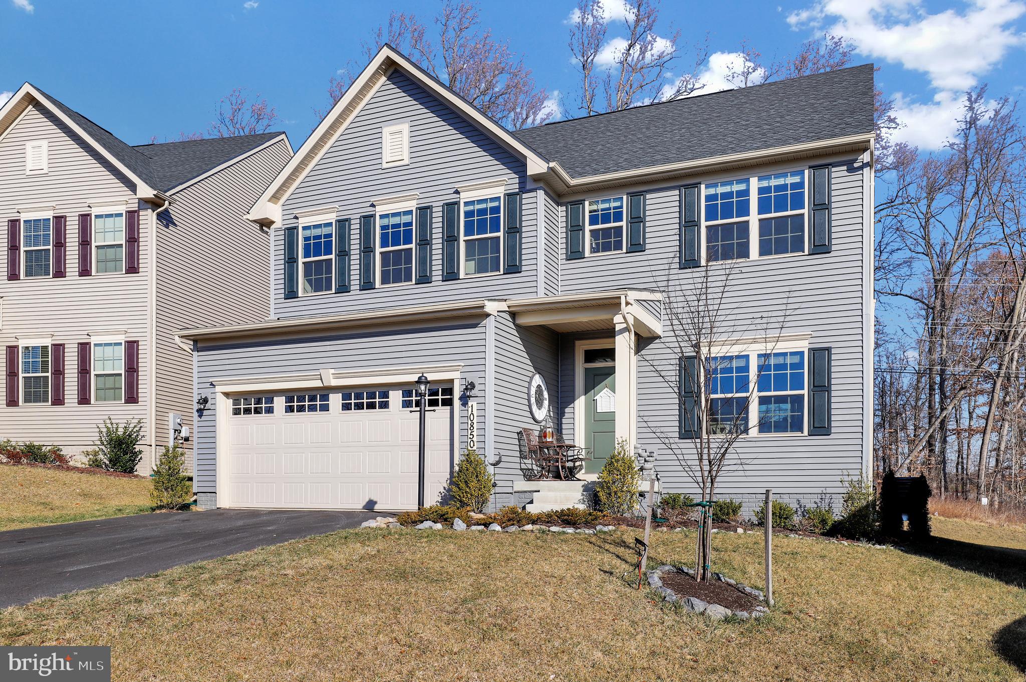 LAKE LINGANORE - Residential