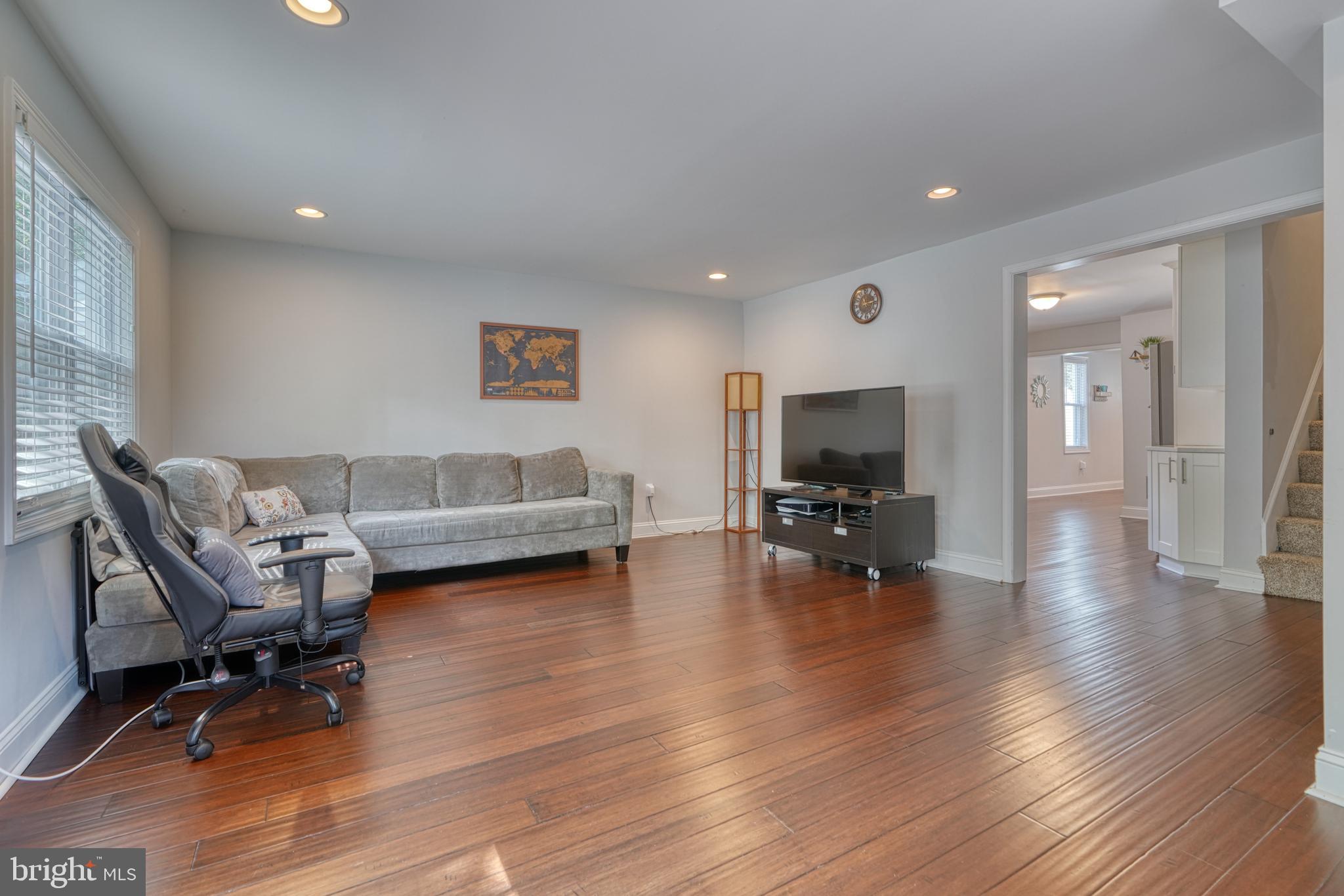 TAYLOR HEIGHTS - Residential