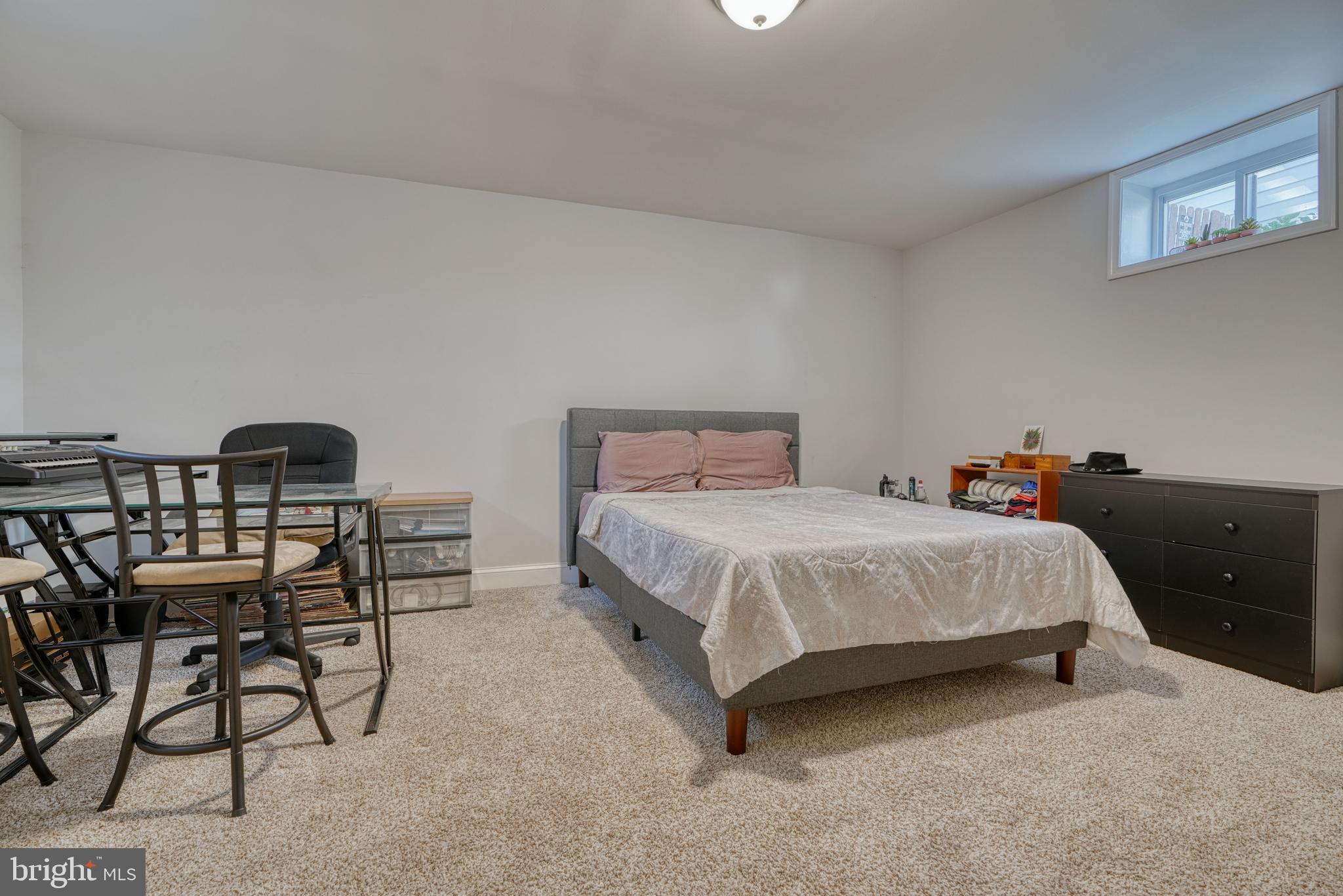 TAYLOR HEIGHTS - Residential