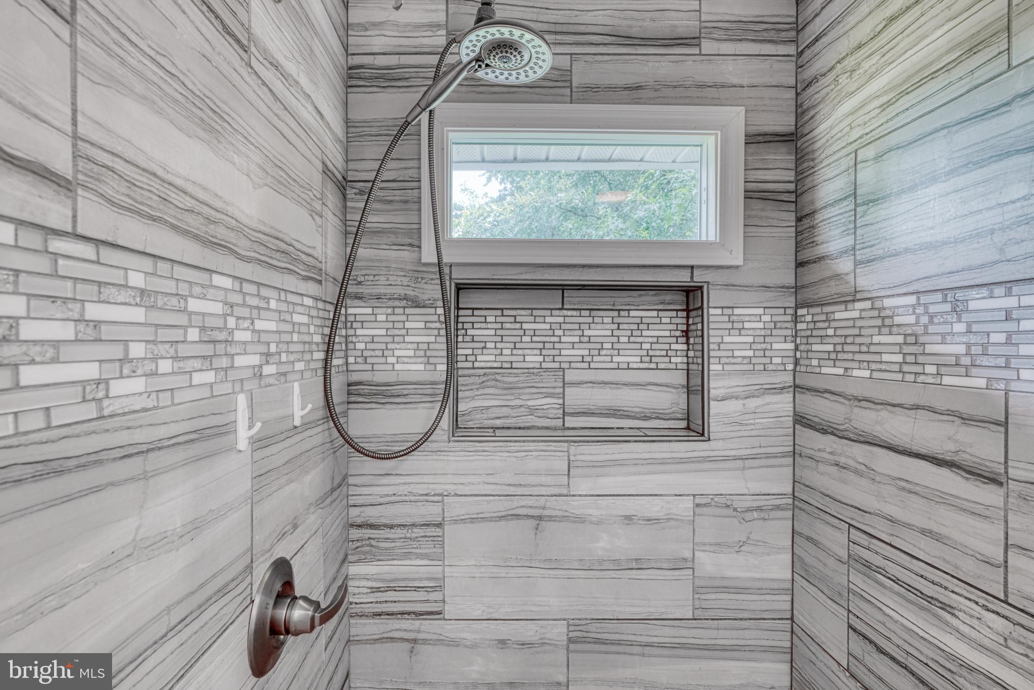 TAYLOR HEIGHTS - Residential