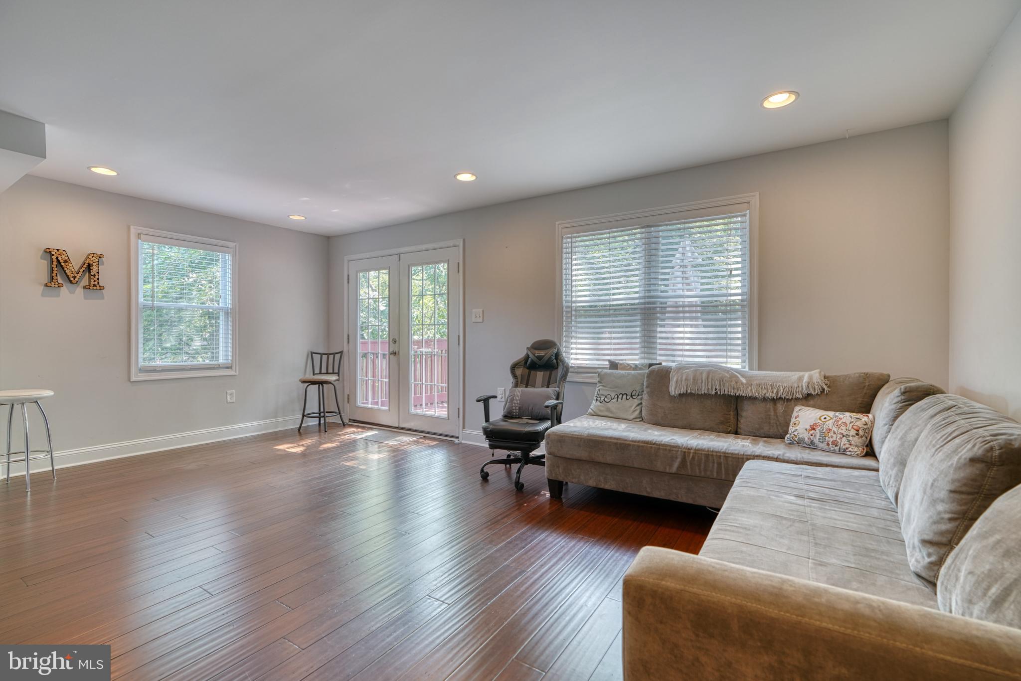 TAYLOR HEIGHTS - Residential