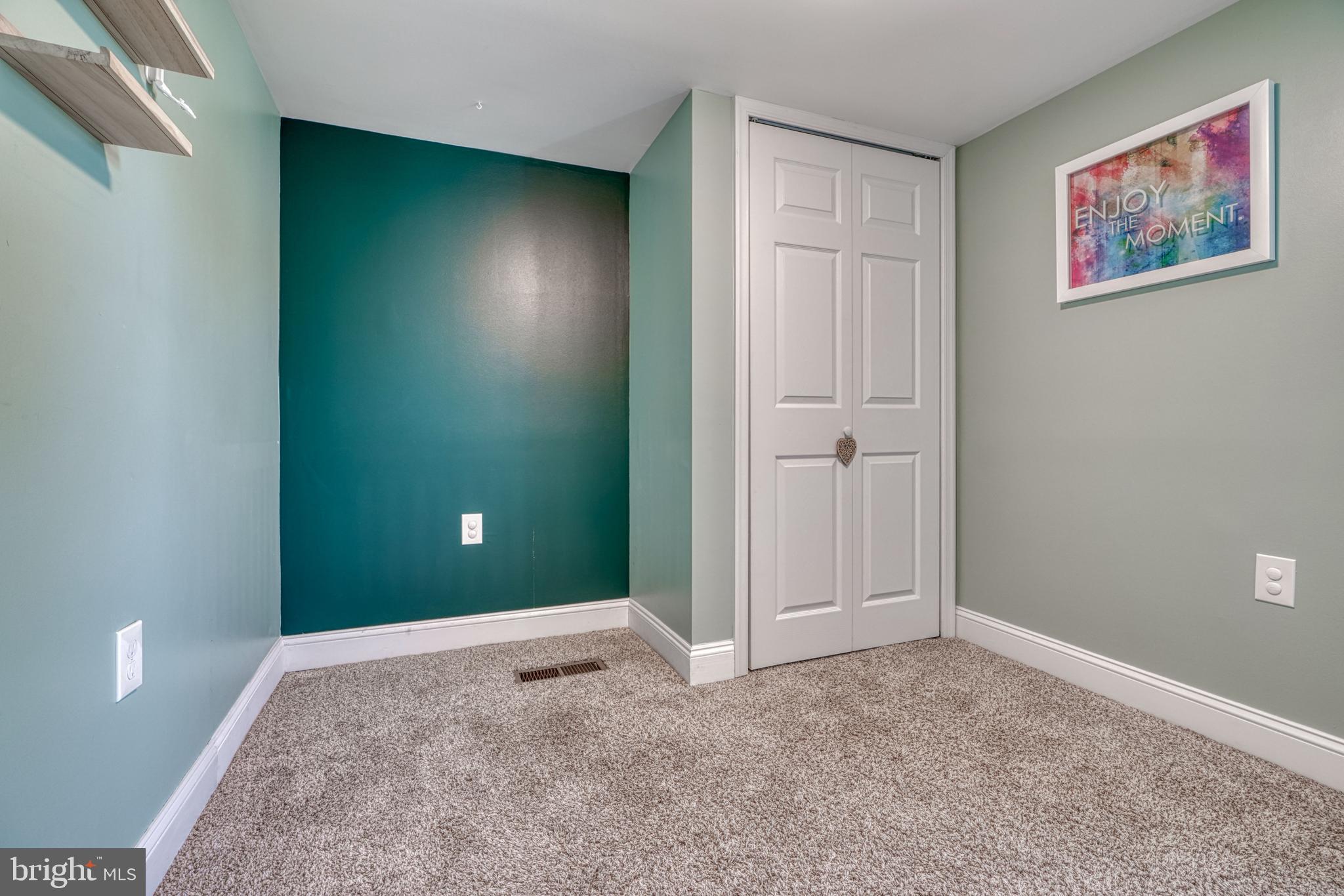 TAYLOR HEIGHTS - Residential