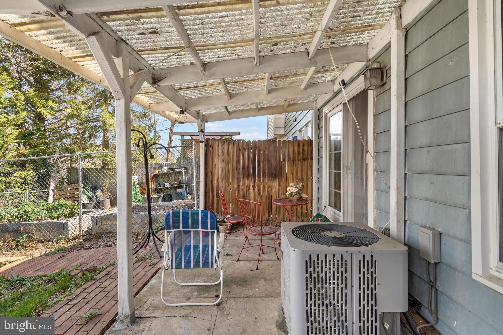 OAK RIDGE - Residential