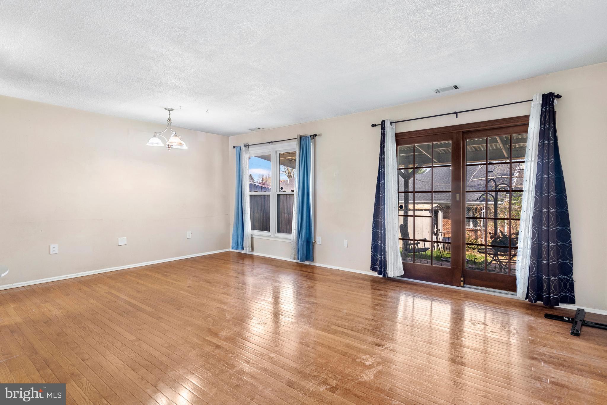 OAK RIDGE - Residential