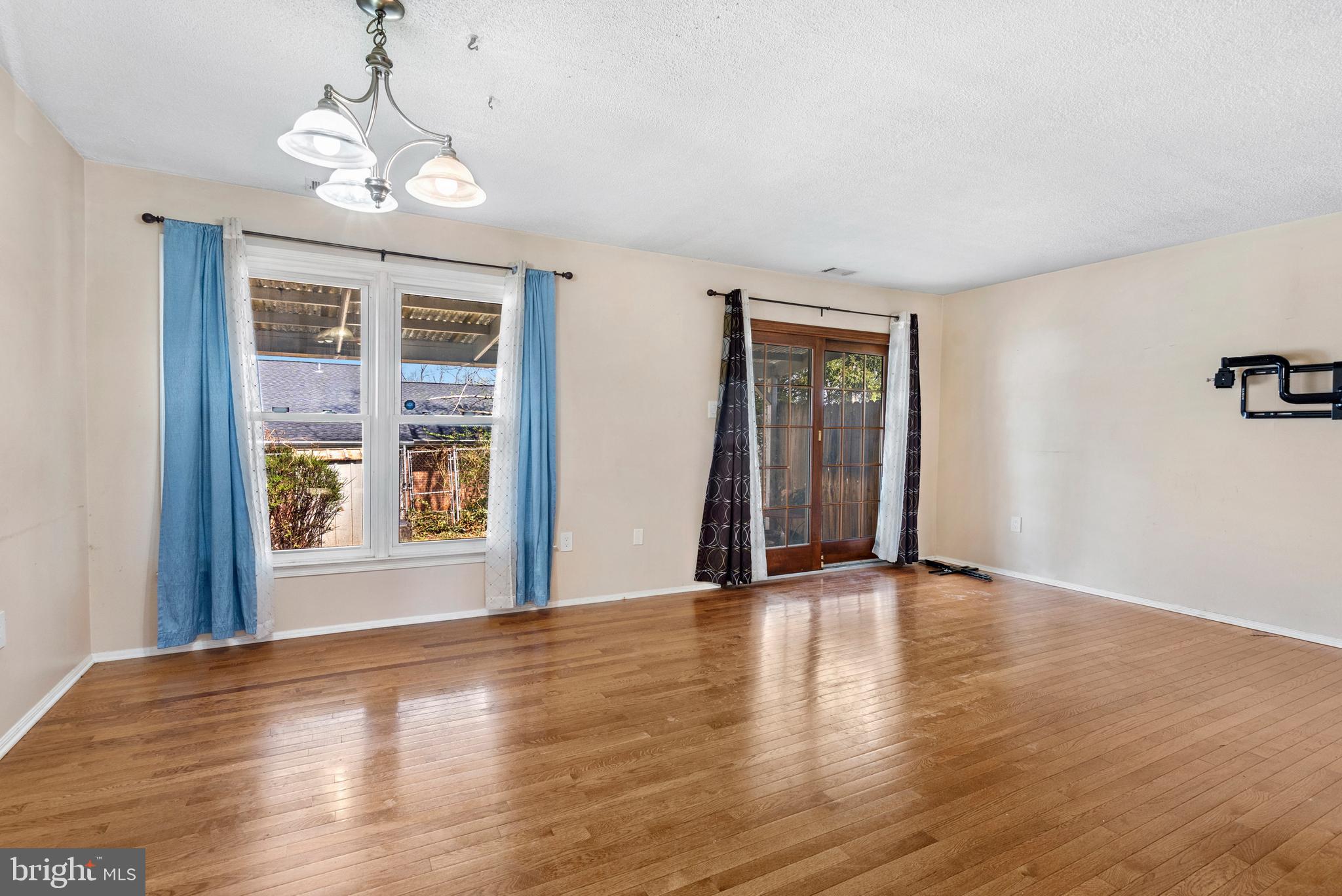 OAK RIDGE - Residential