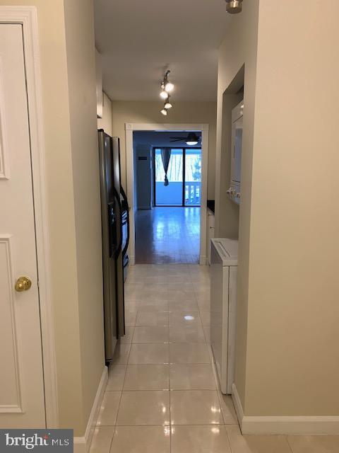 ALEXANDRIA KNOLLS - Residential Lease