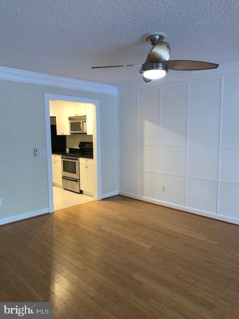 ALEXANDRIA KNOLLS - Residential Lease