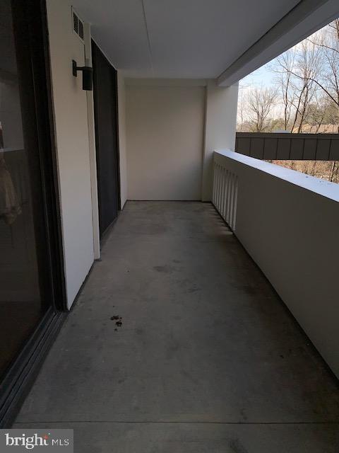 ALEXANDRIA KNOLLS - Residential Lease