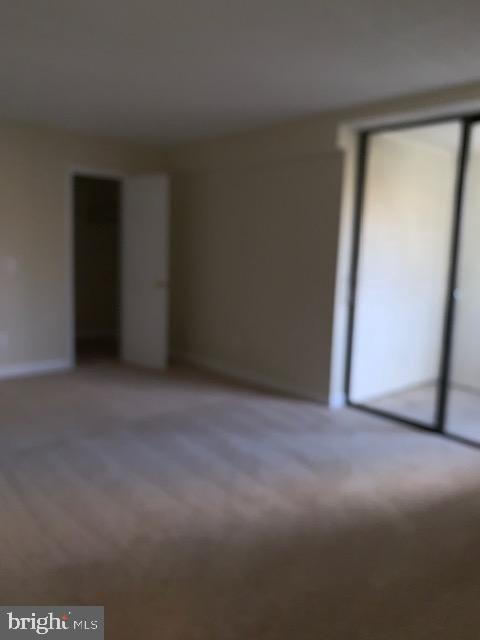 ALEXANDRIA KNOLLS - Residential Lease