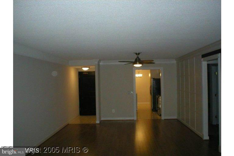 ALEXANDRIA KNOLLS - Residential Lease