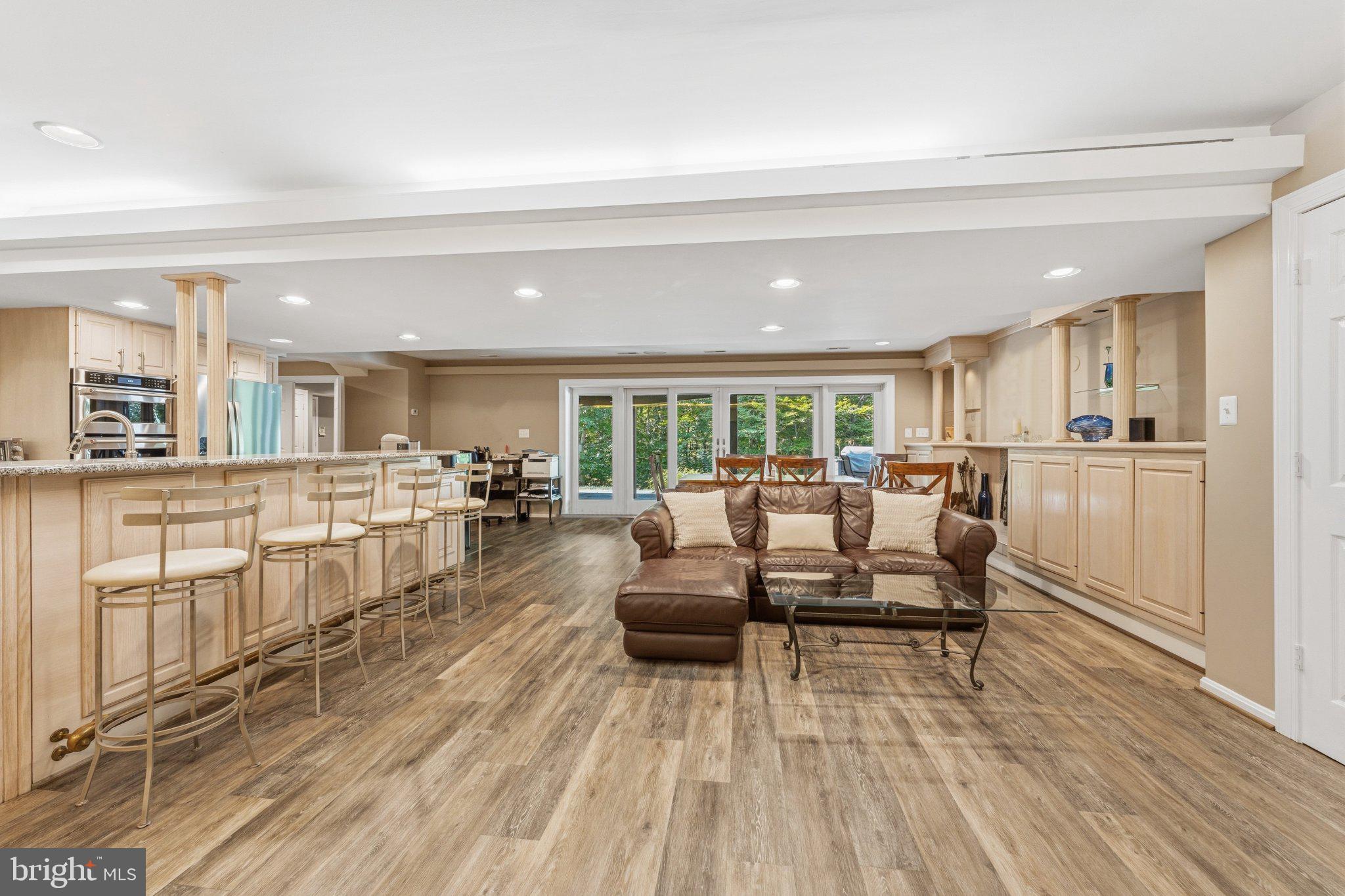 708 POTOMAC KNOLLS DRIVE