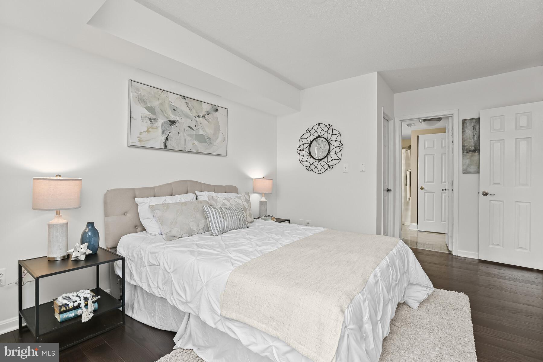 THE CHRISTOPHER - Residential